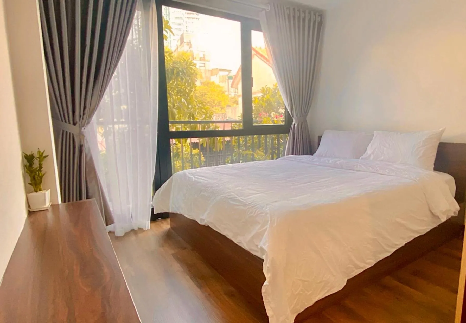 Bedroom, Bed in Wins Apartment