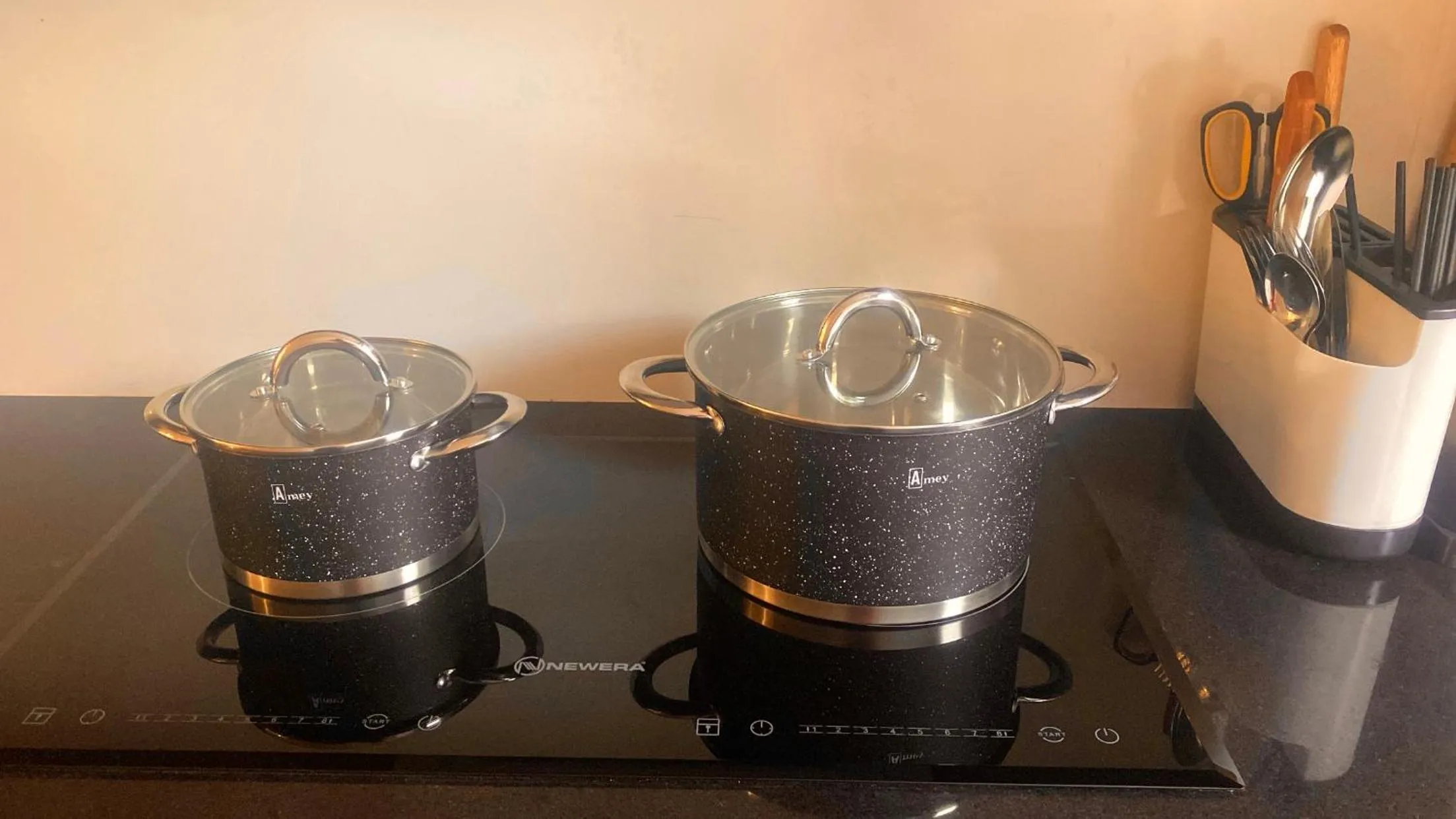 Kitchen or kitchenette in Wins Apartment