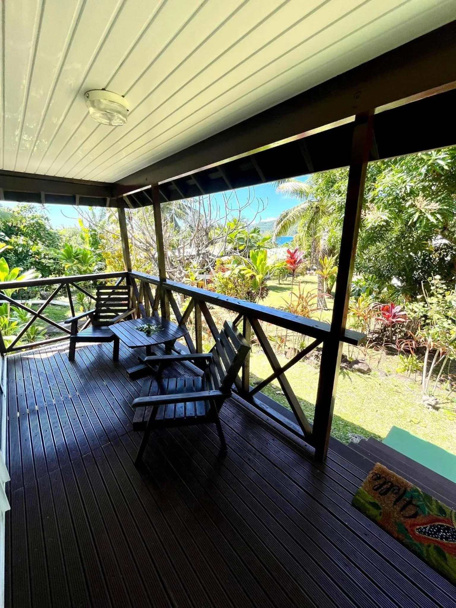 Patio in Pension Hibiscus Taha'a