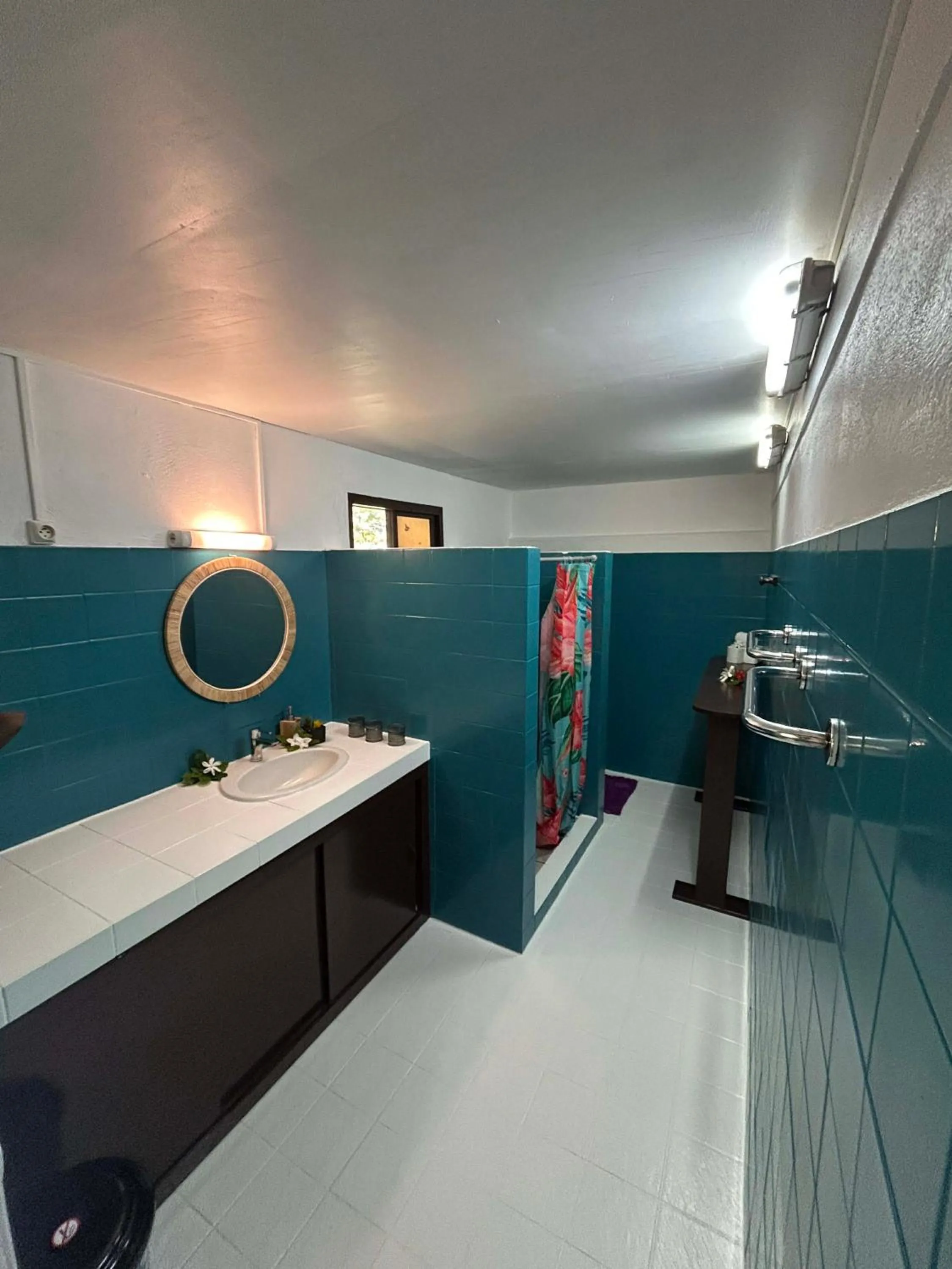 Property building in Pension Hibiscus Taha'a