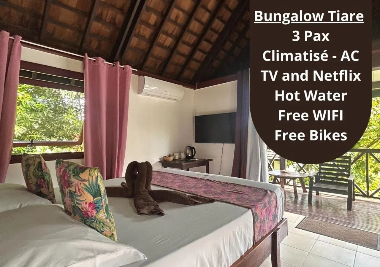 Property building in Pension Hibiscus Taha'a