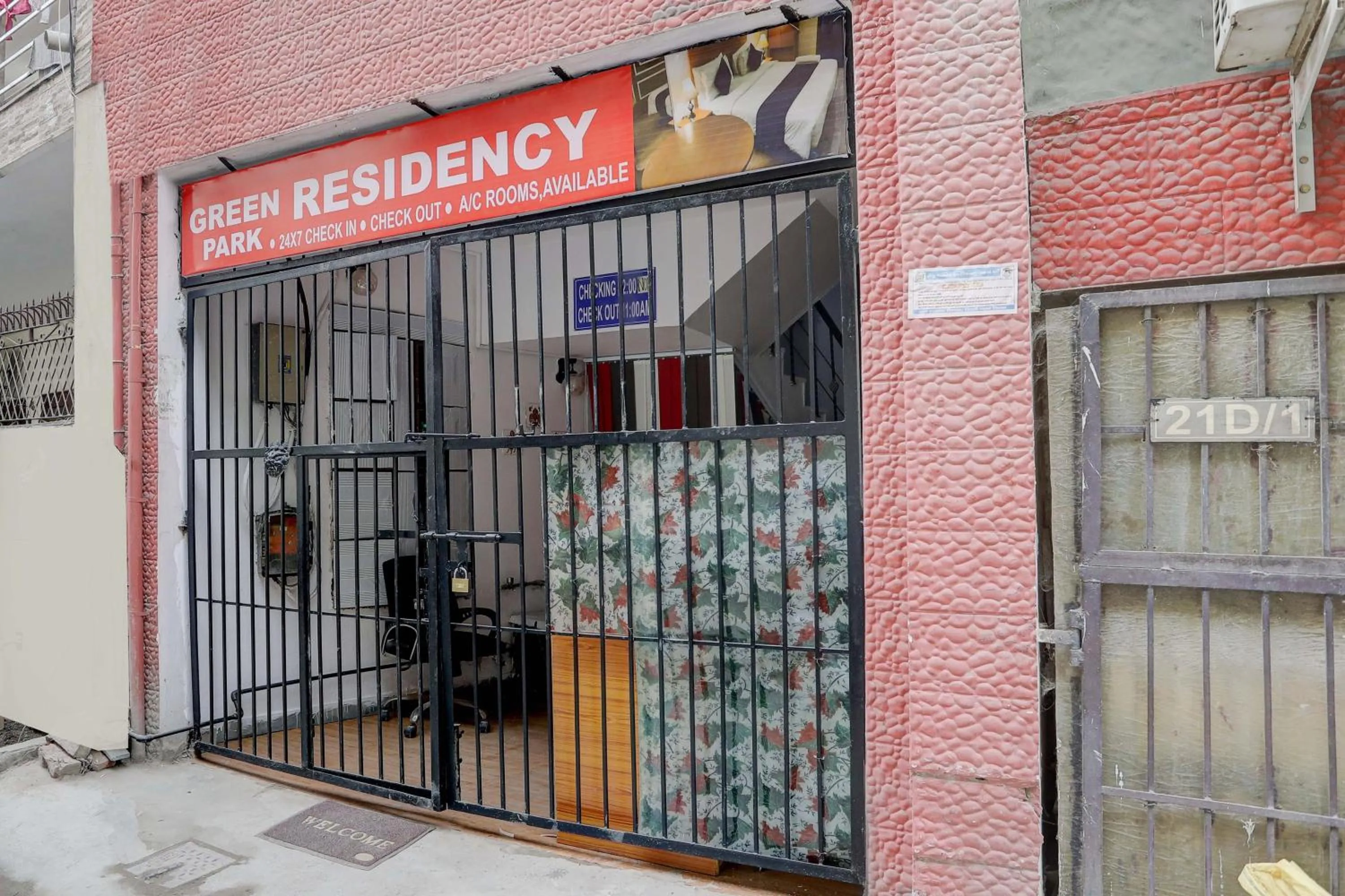 Facade/entrance in Hotel O Green Park Residency