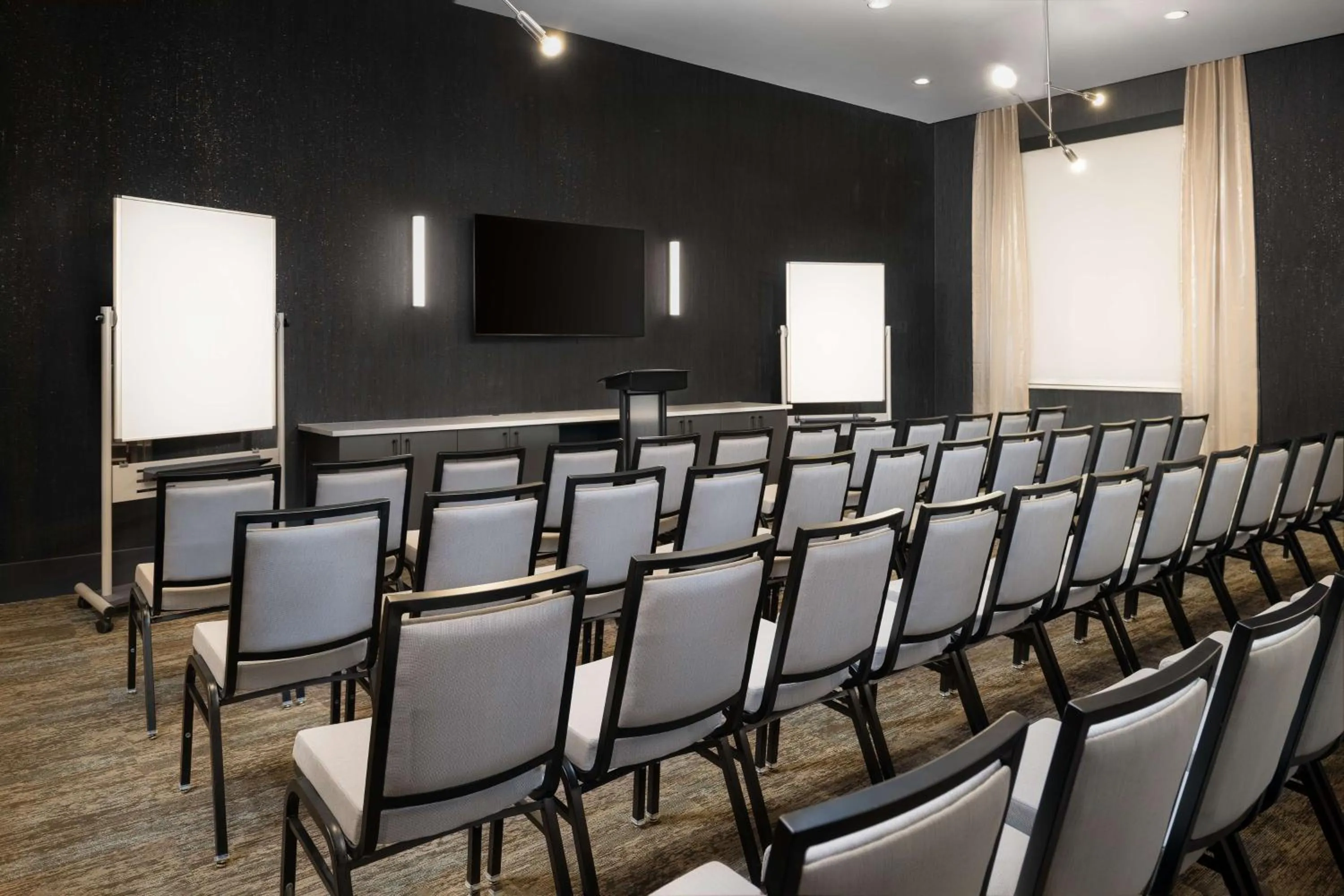 Meeting/conference room in Hyatt Place Nashville/Green Hills