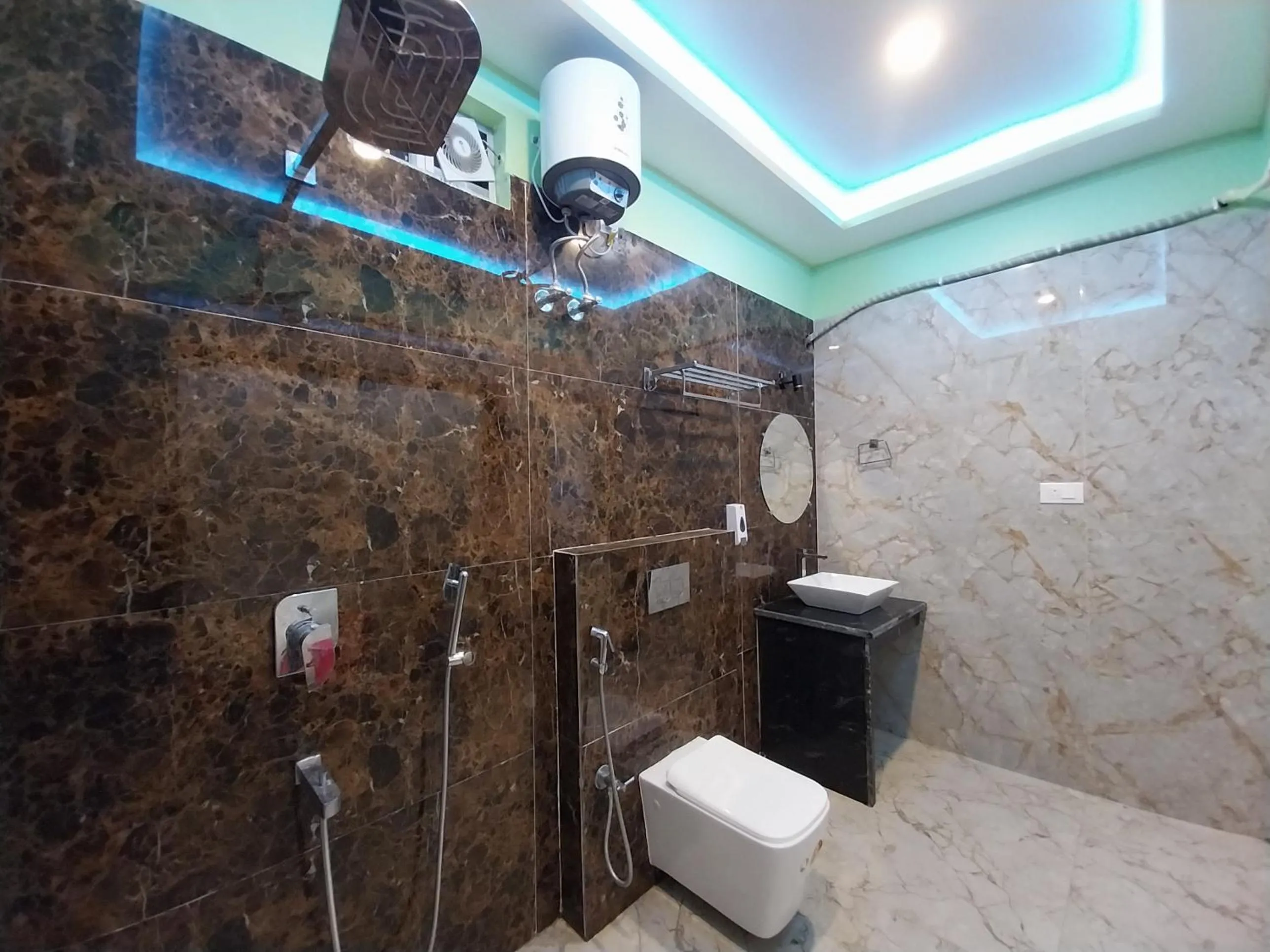 Bathroom in THE PELICAN BEACH RESORT