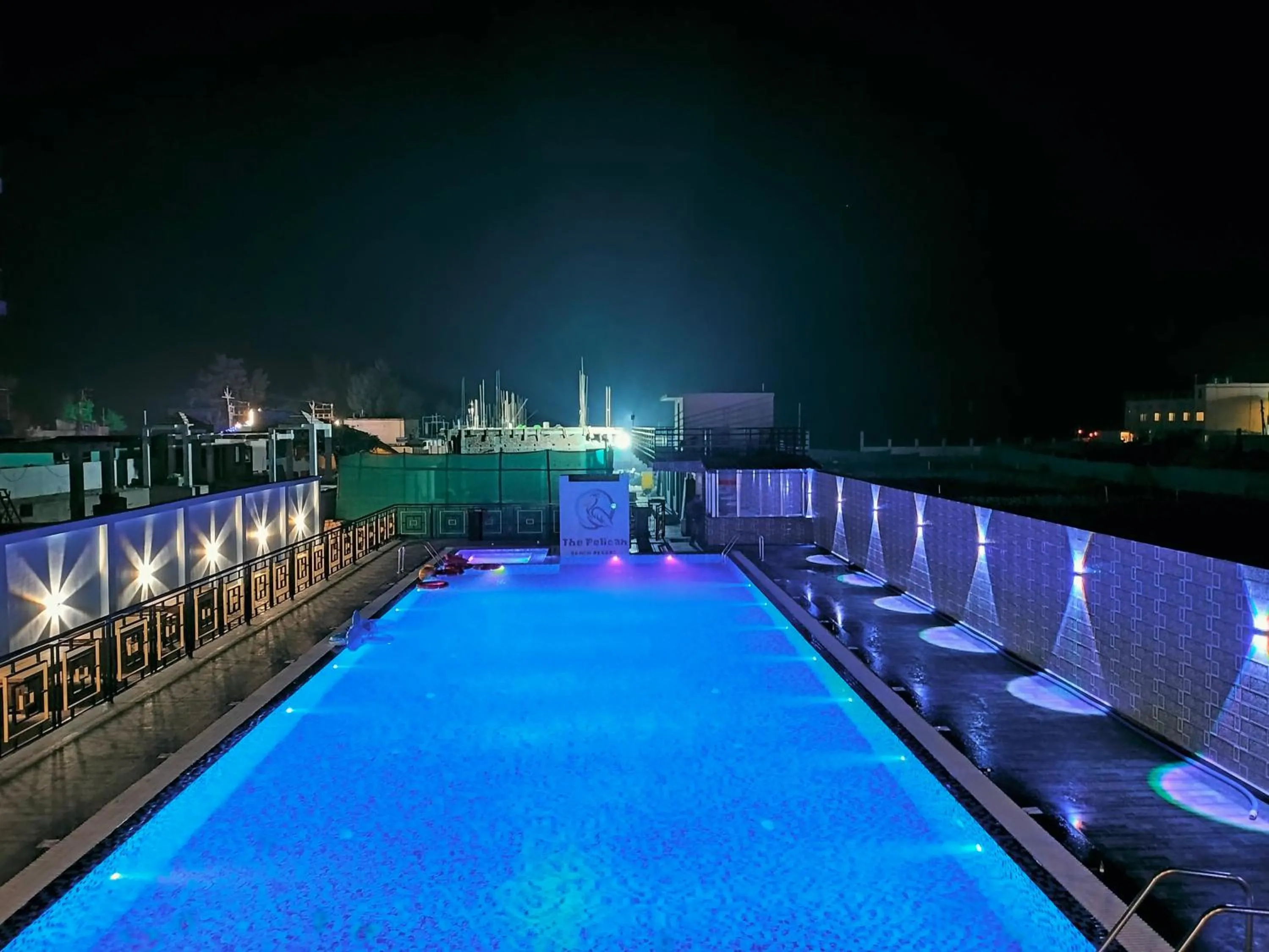 Night in THE PELICAN BEACH RESORT