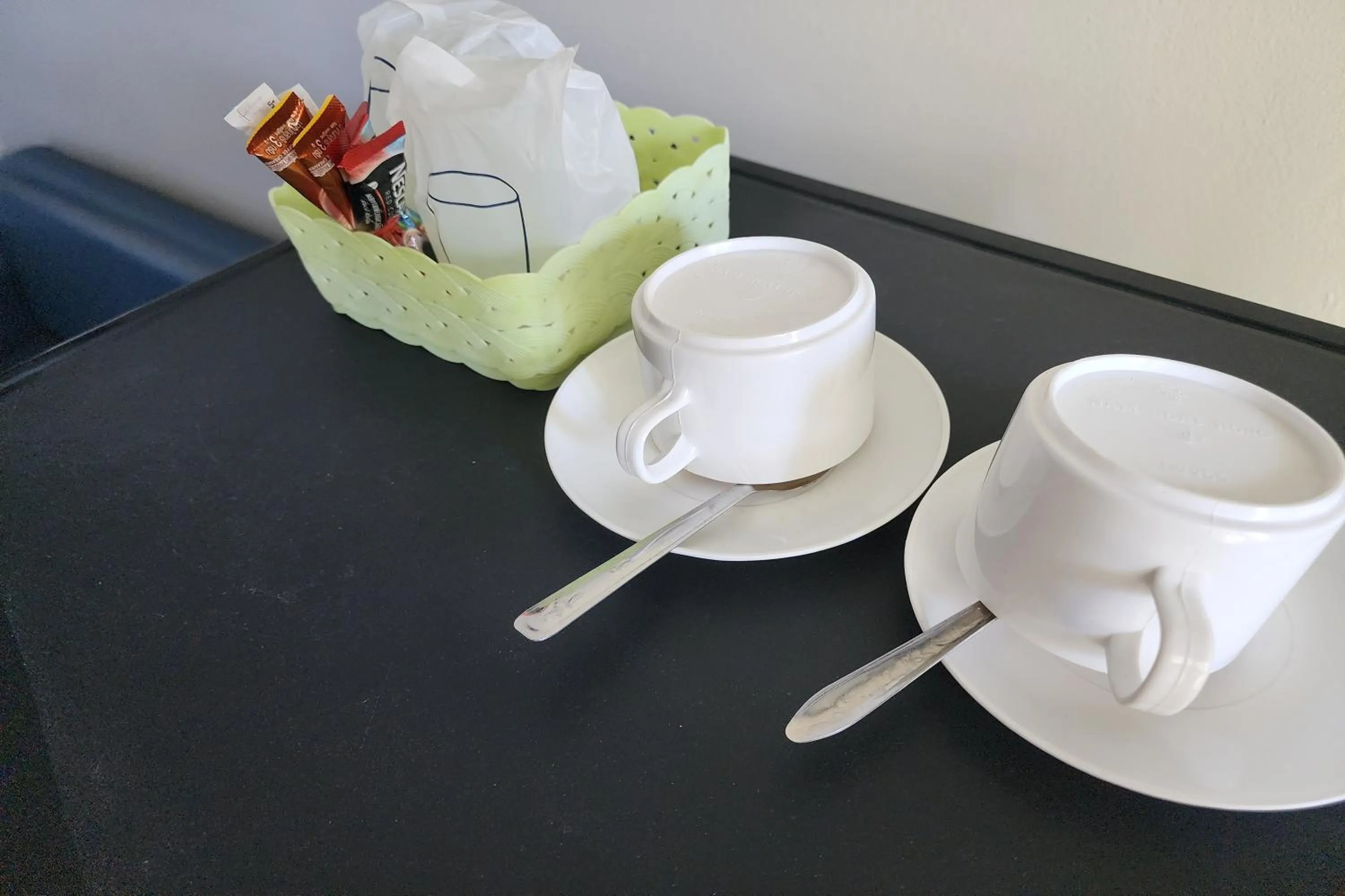 Coffee/tea facilities in ONE Residence