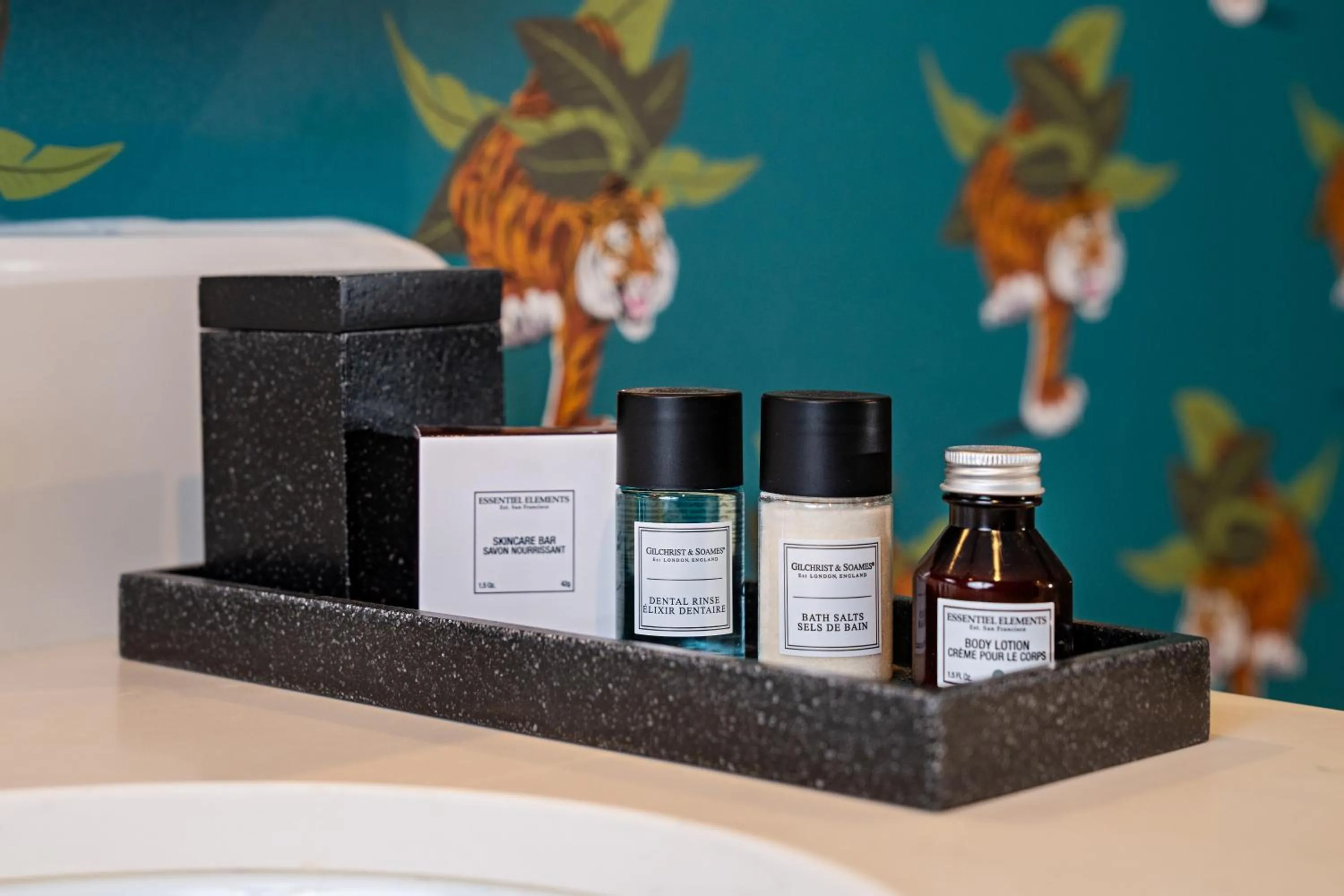 Bathroom in Origin Baton Rouge, a Wyndham Hotel