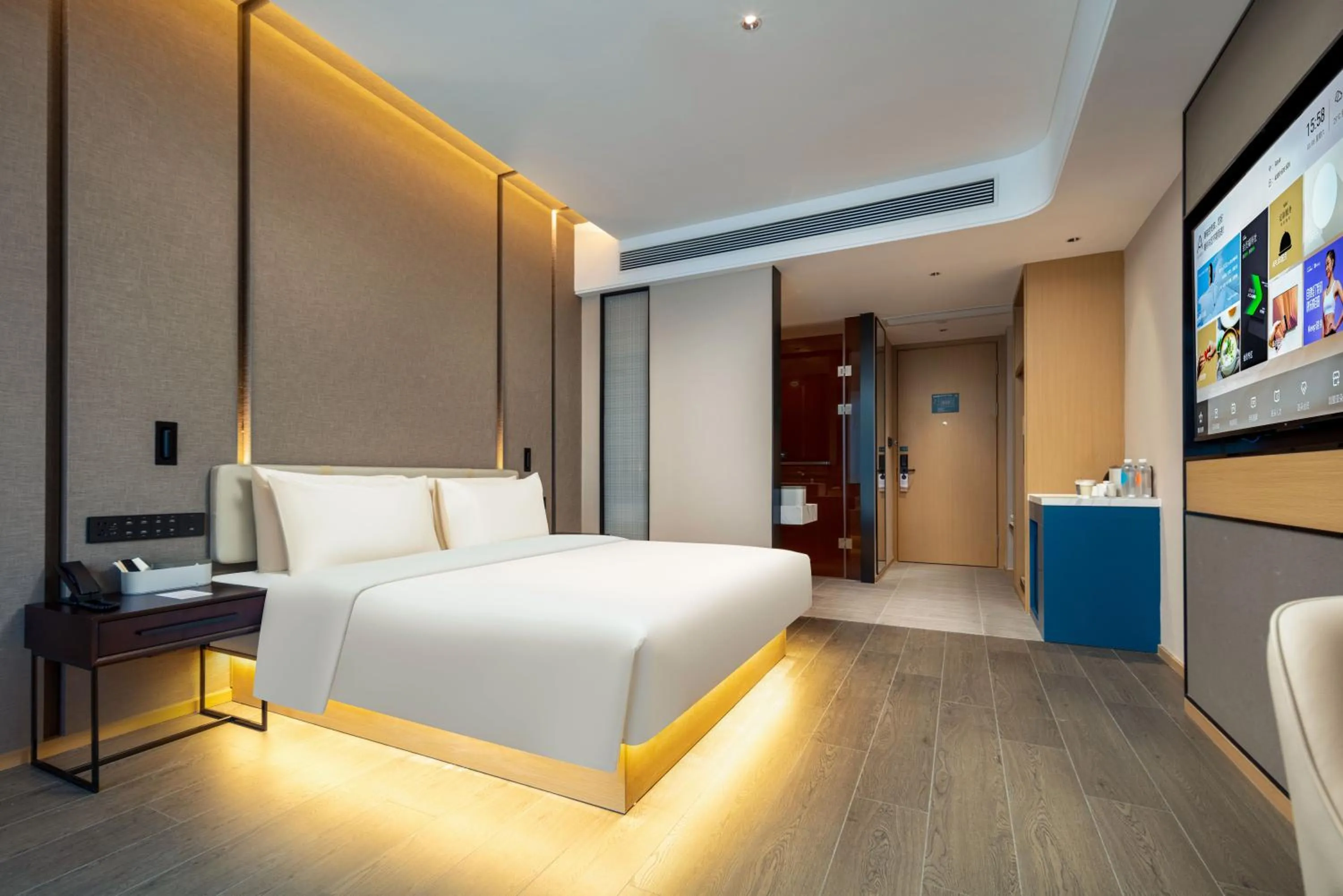 Photo of the whole room, Bed in Atour Hotel Meizhou West Station R&F Center