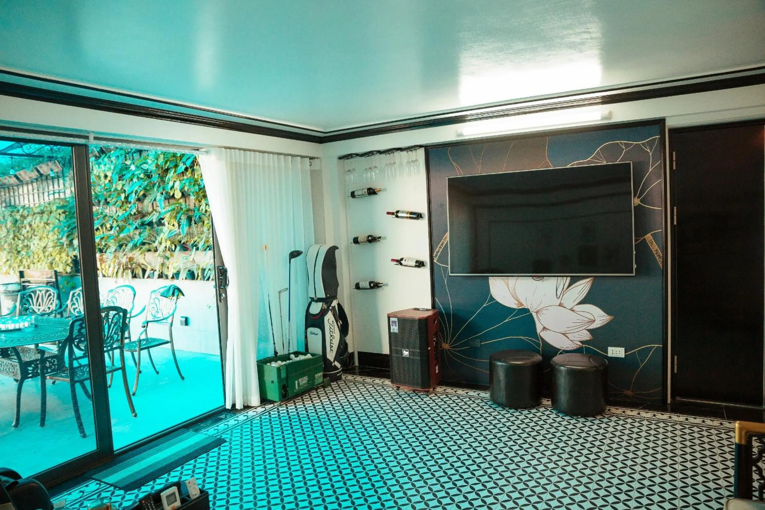 Seating area in Sky Hotel Bắc Giang