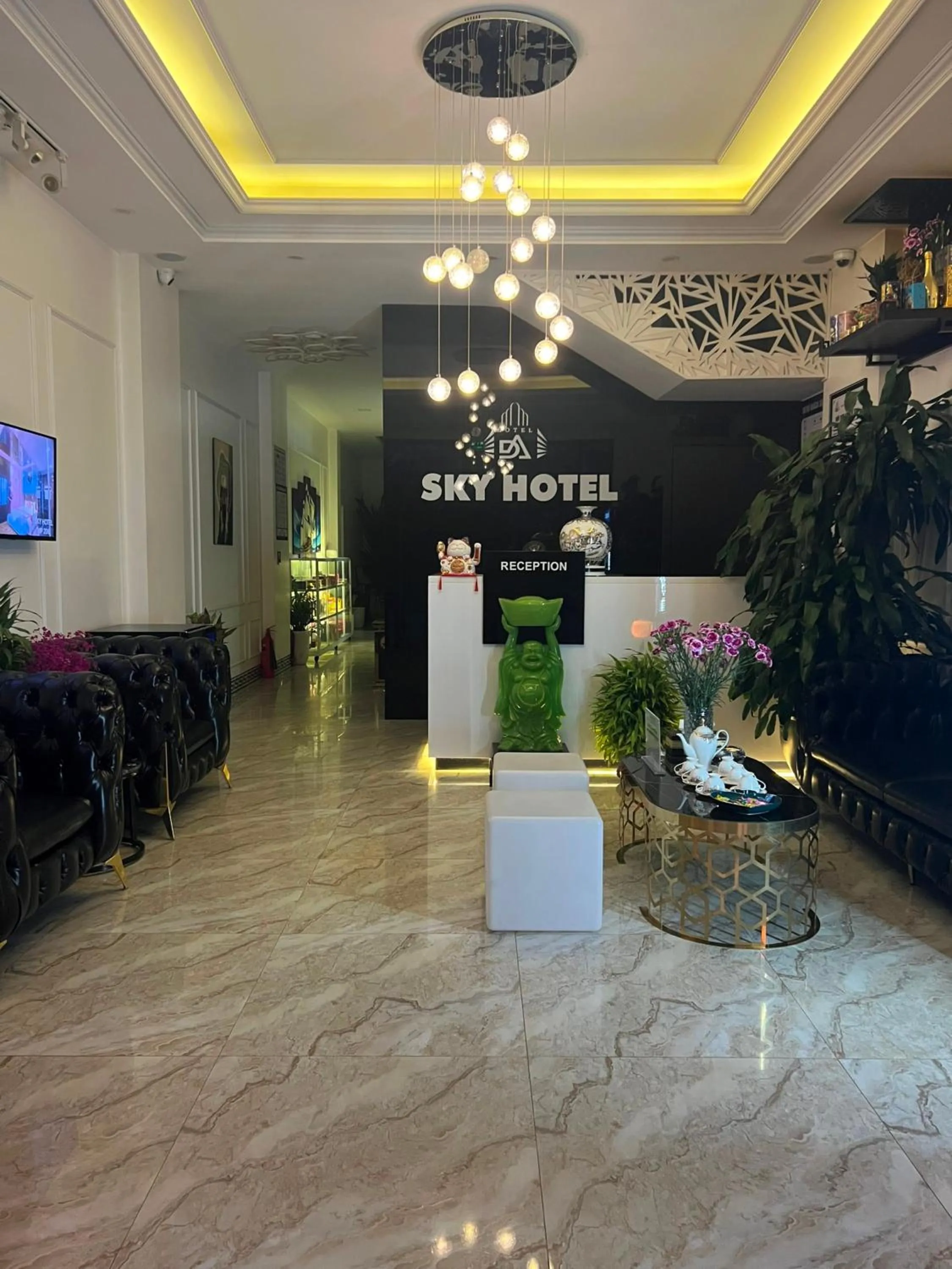 Lobby or reception in Sky Hotel Bắc Giang