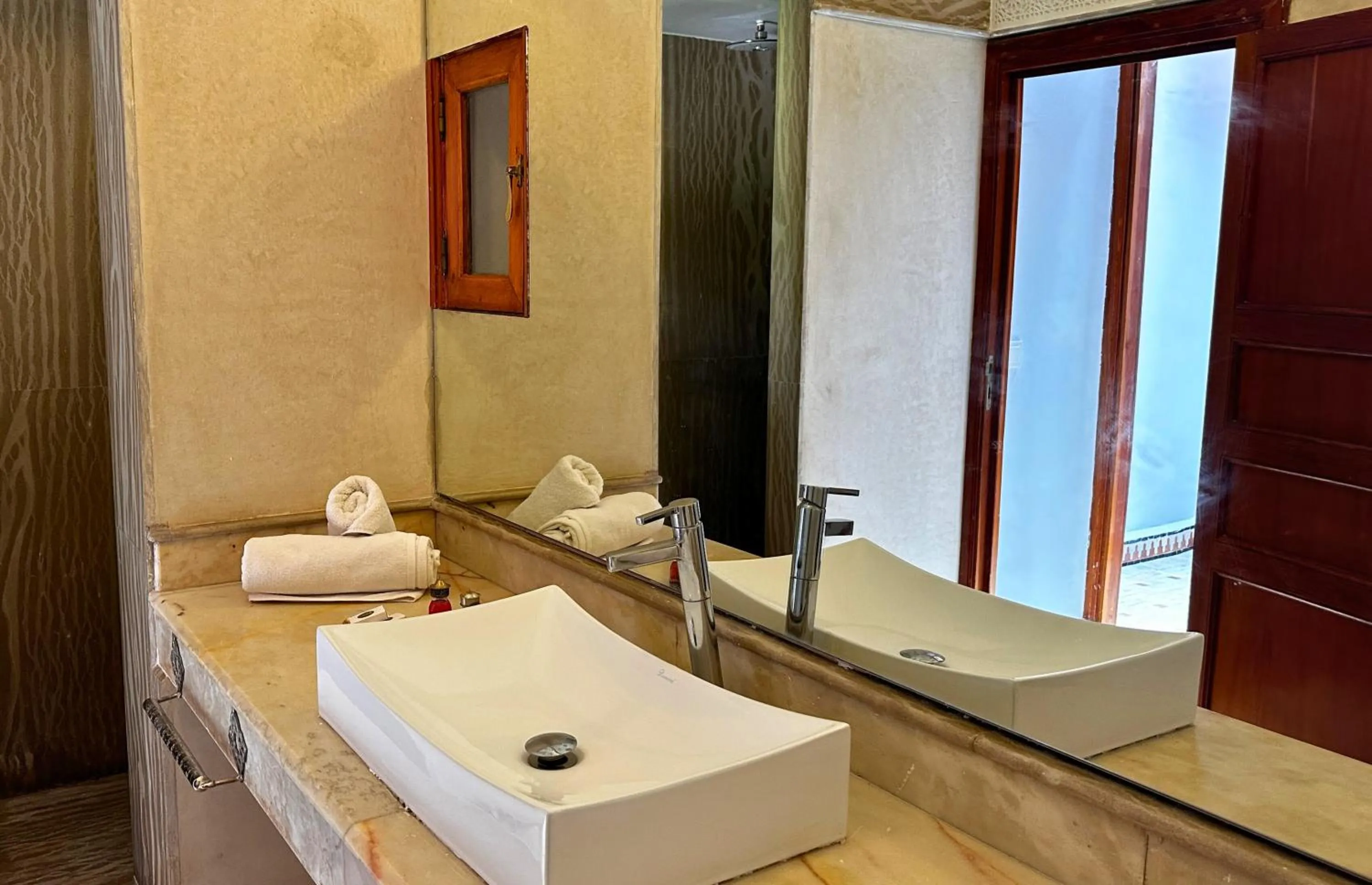 Bathroom in Nomadz Palace