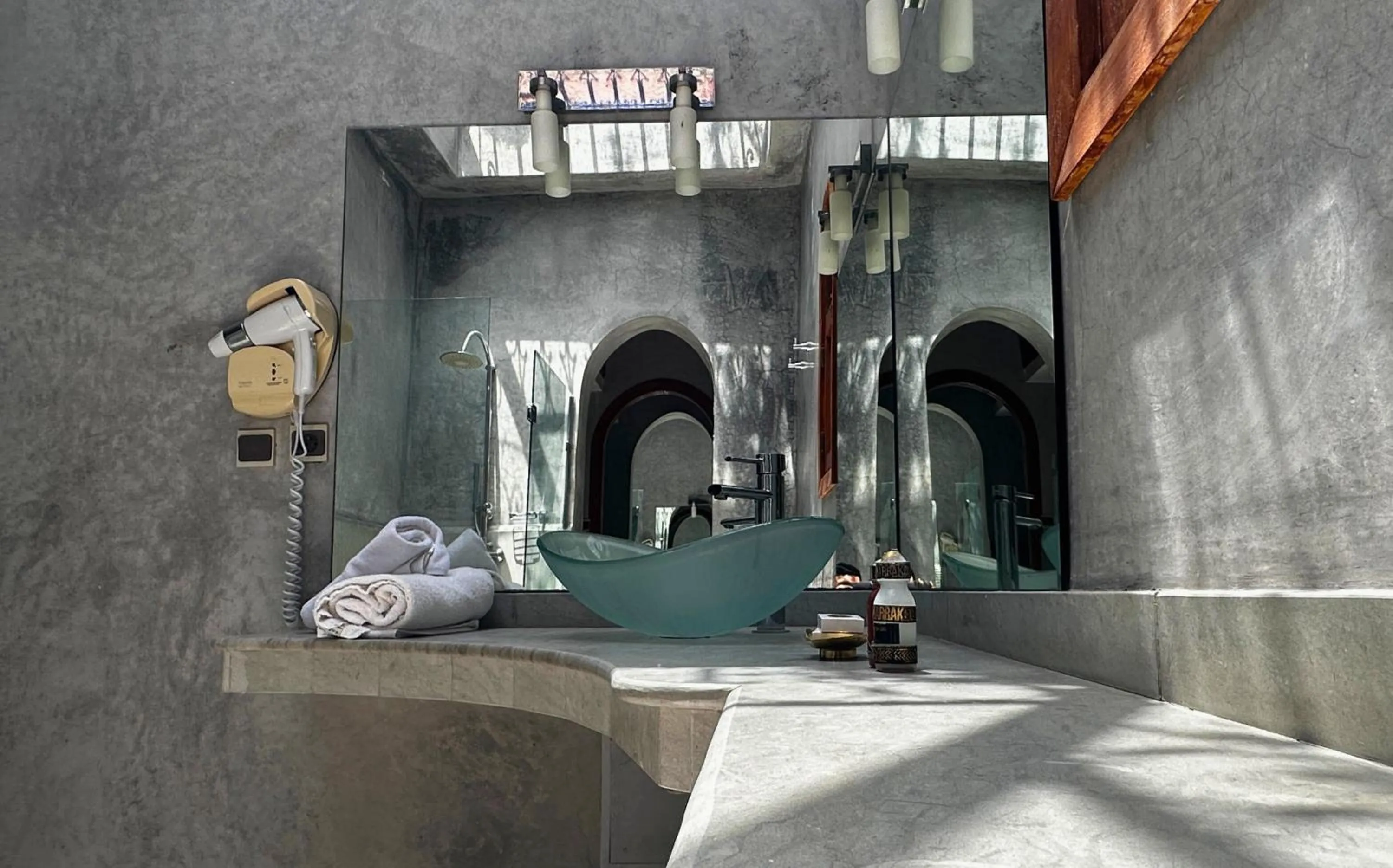 Bathroom in Nomadz Palace