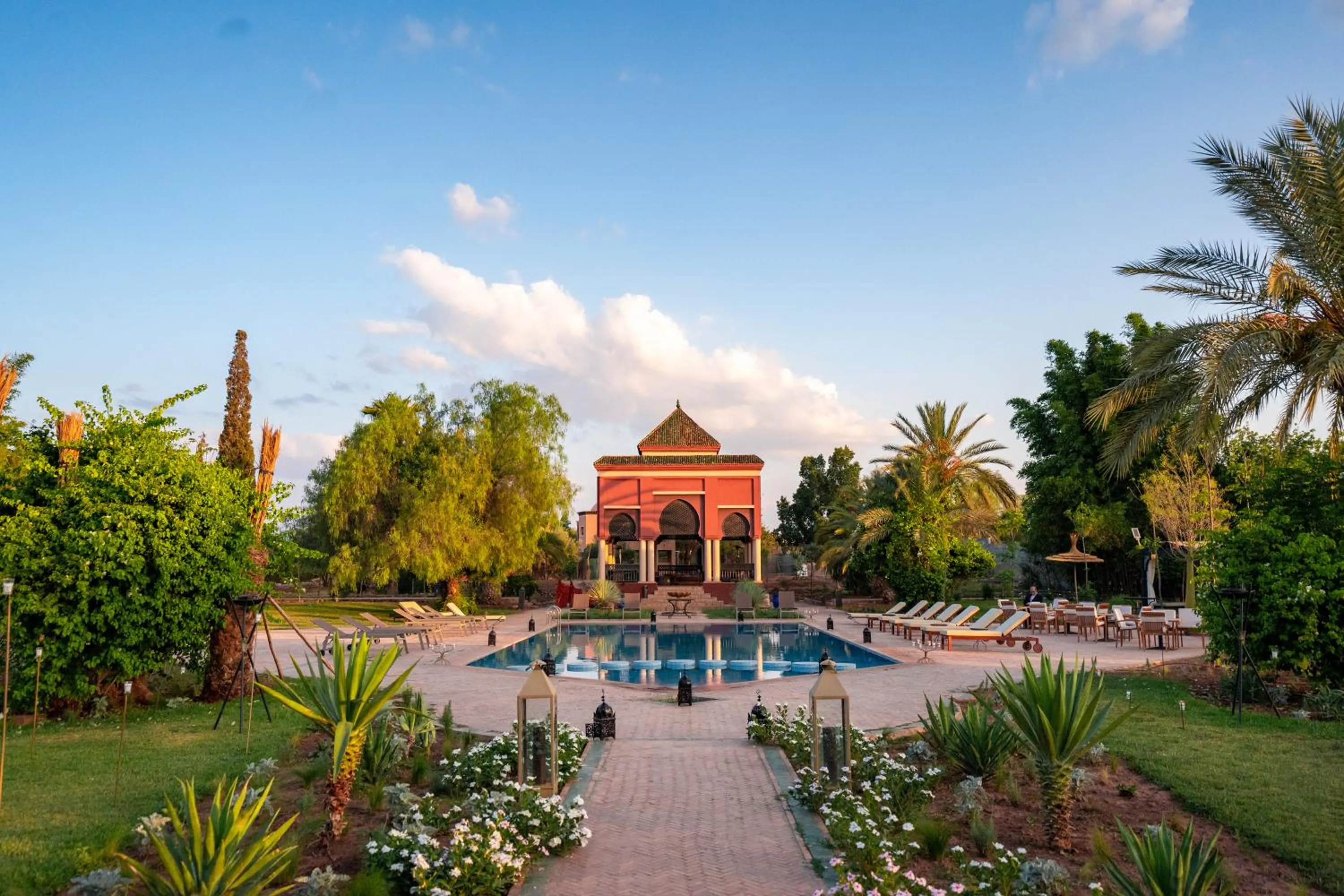 Garden in Nomadz Palace