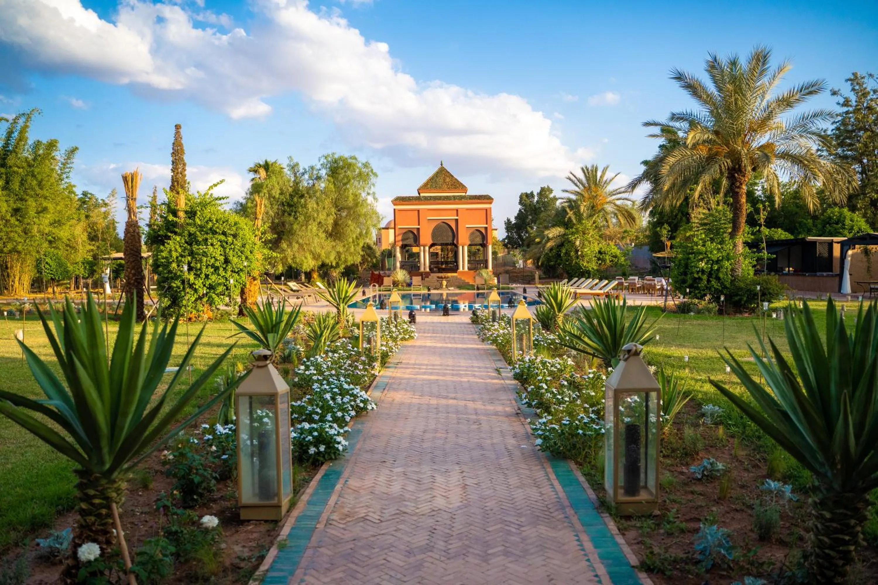 Garden in Nomadz Palace