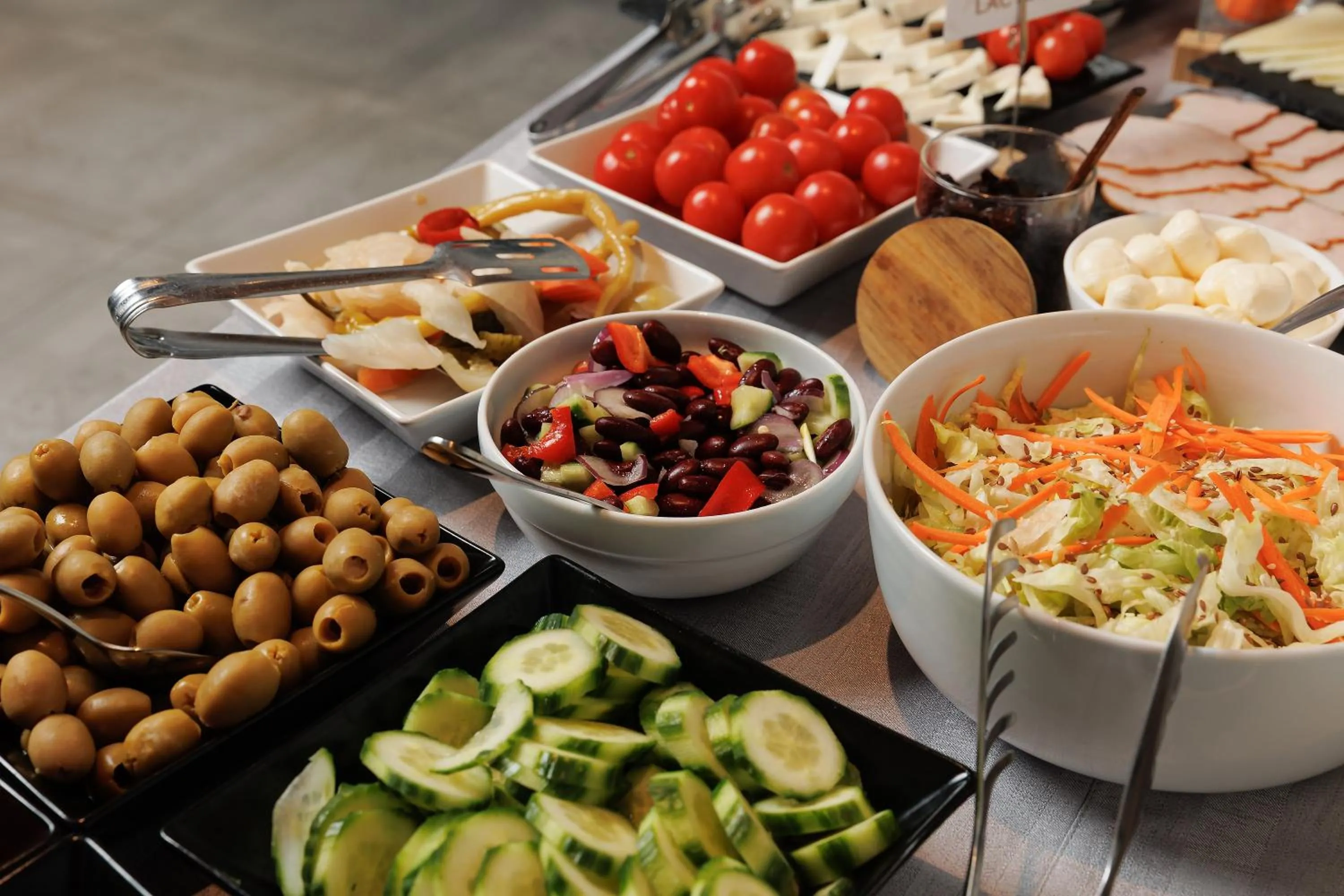 Food and drinks in Hotel Atria