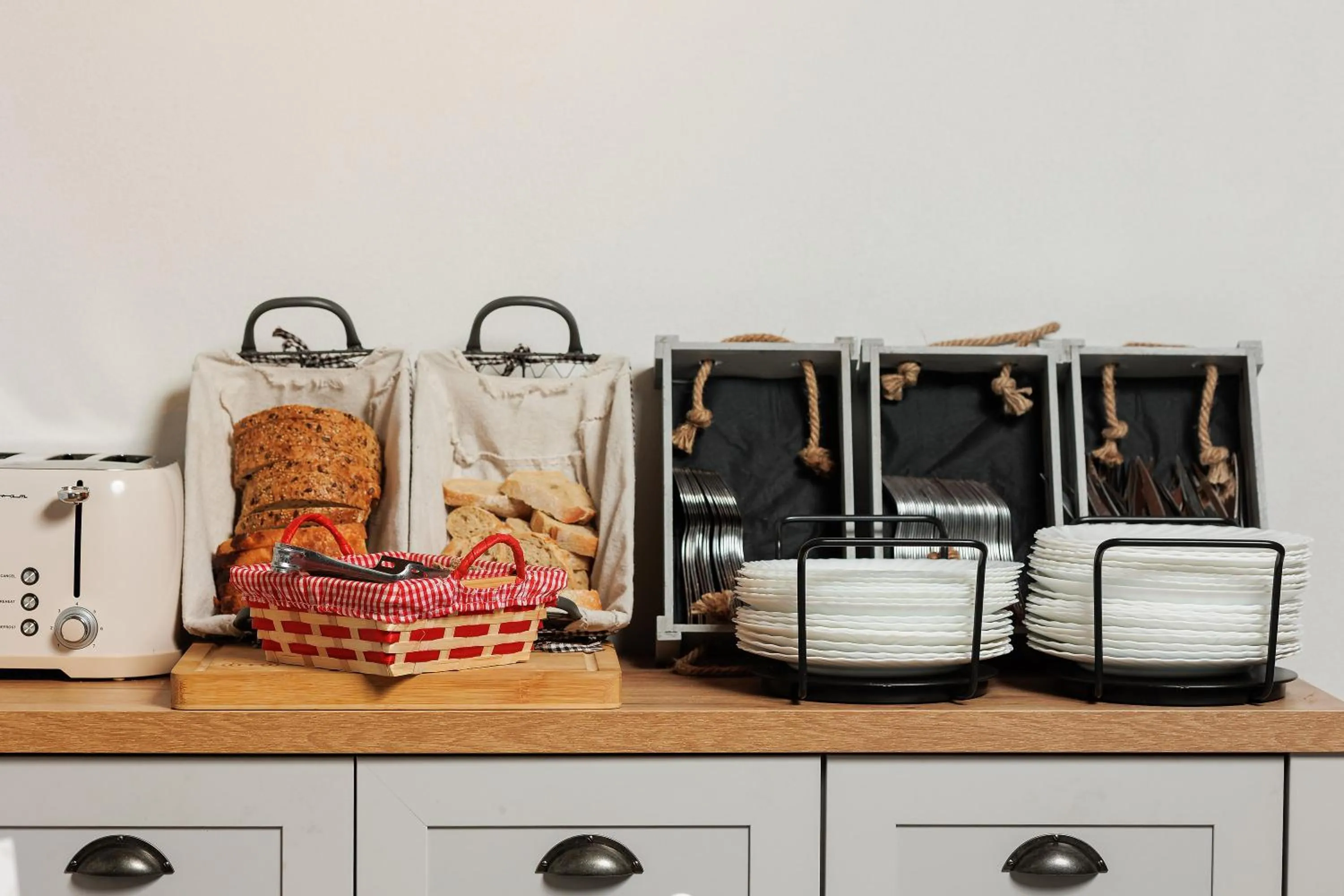 Food and drinks in Hotel Atria