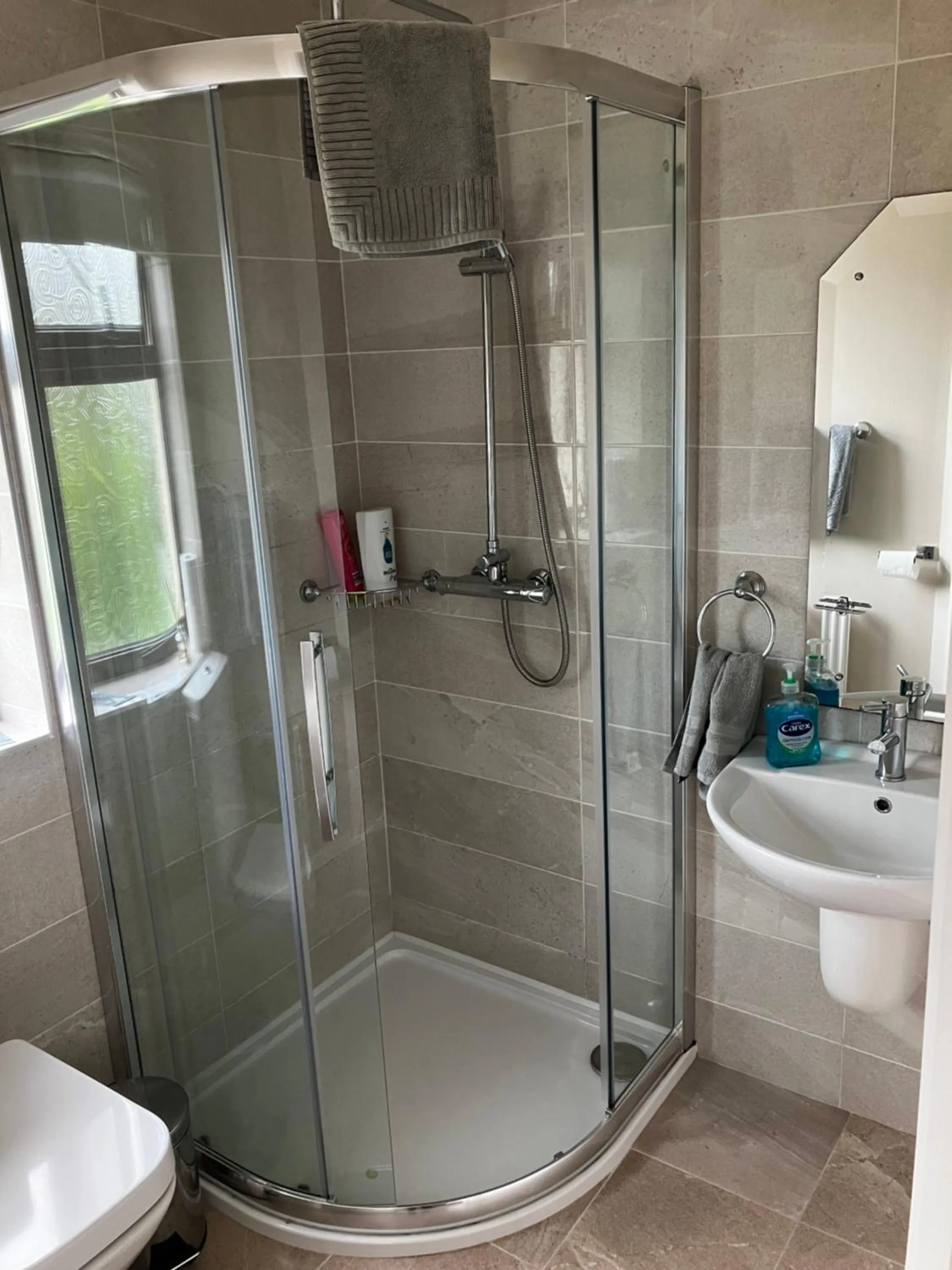 Bathroom in Palmgrove Bed & Breakfast