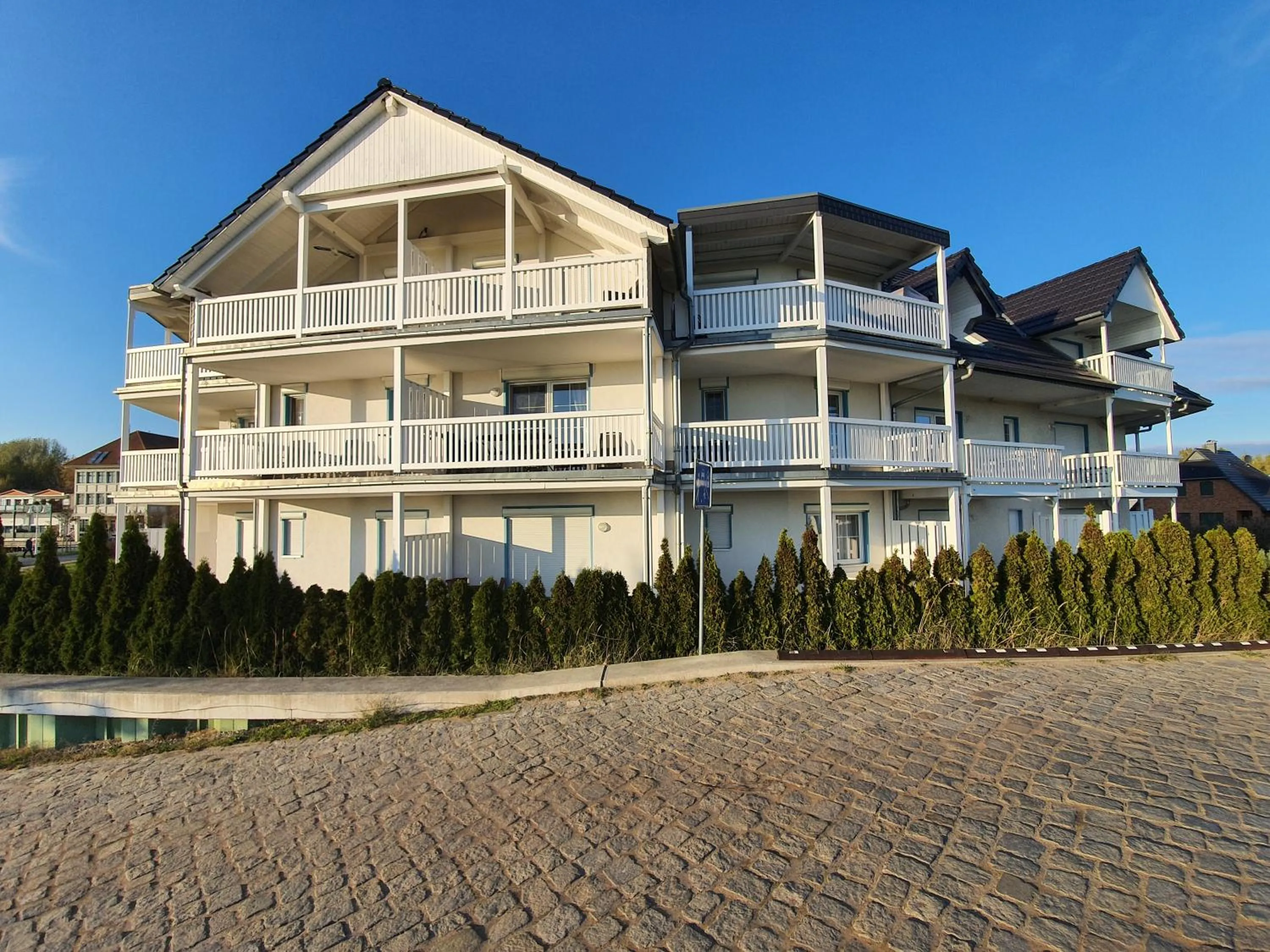Property building in Hafenkiek 55 exklusiv wohnen am Yachthafen
