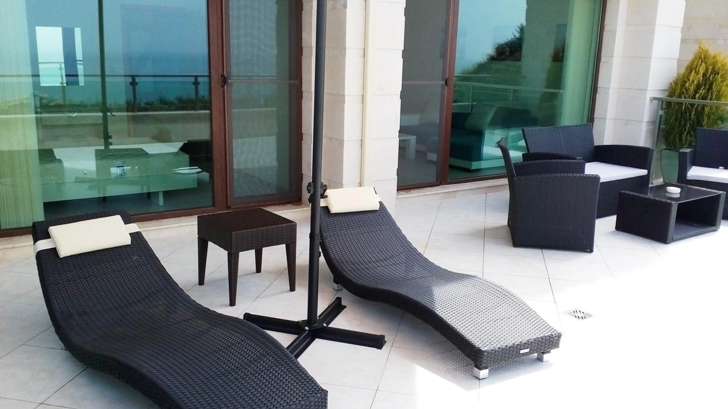 Garden in Calithea Complex