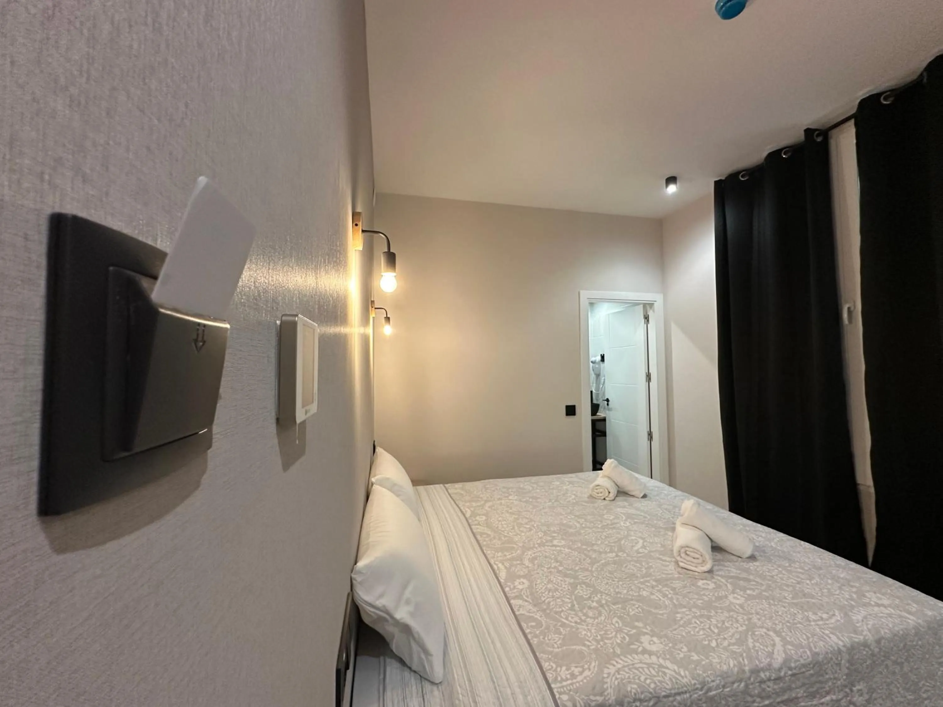 Bedroom, Bed in CC Opera Suites