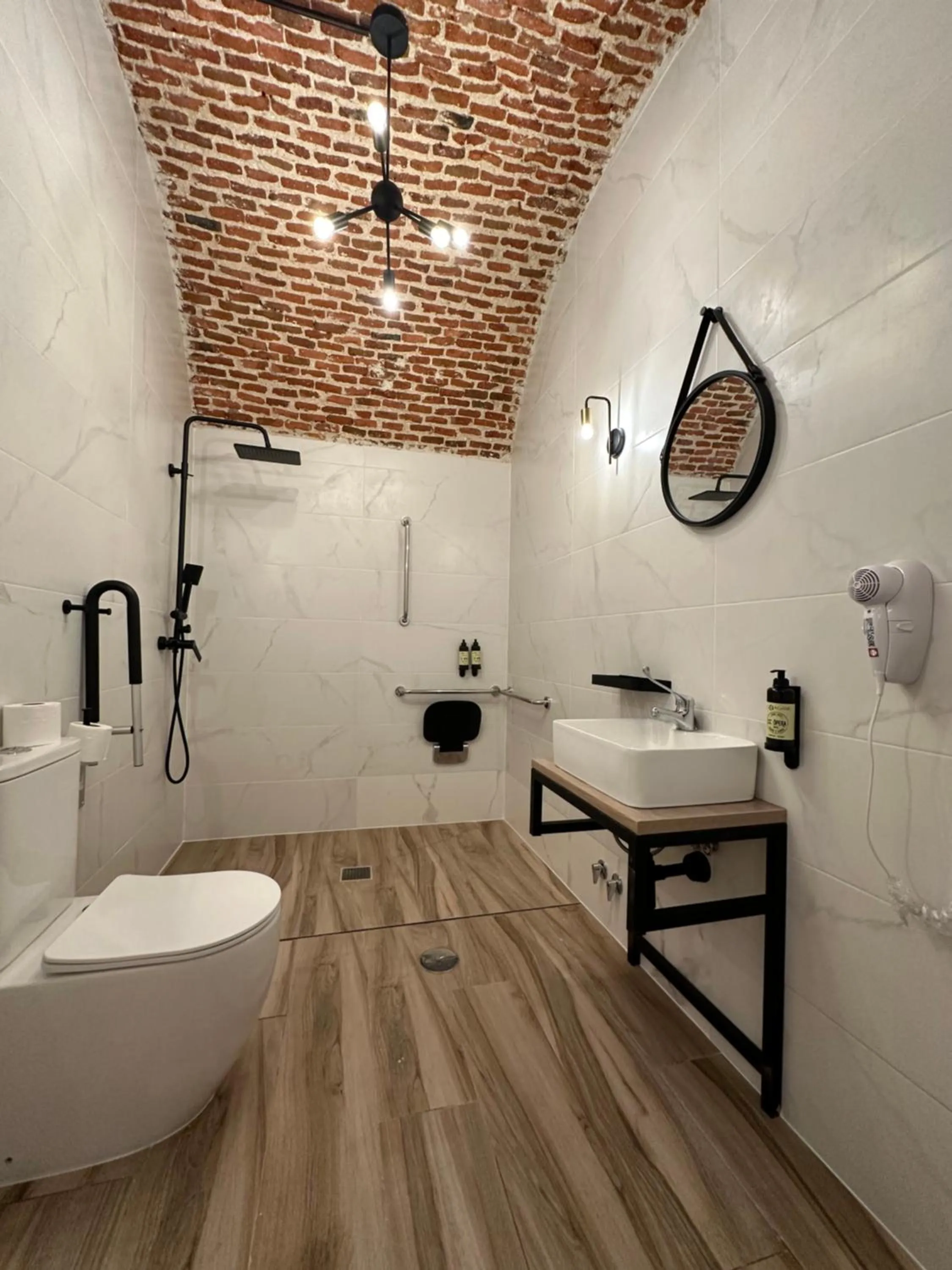 Shower in CC Opera Suites