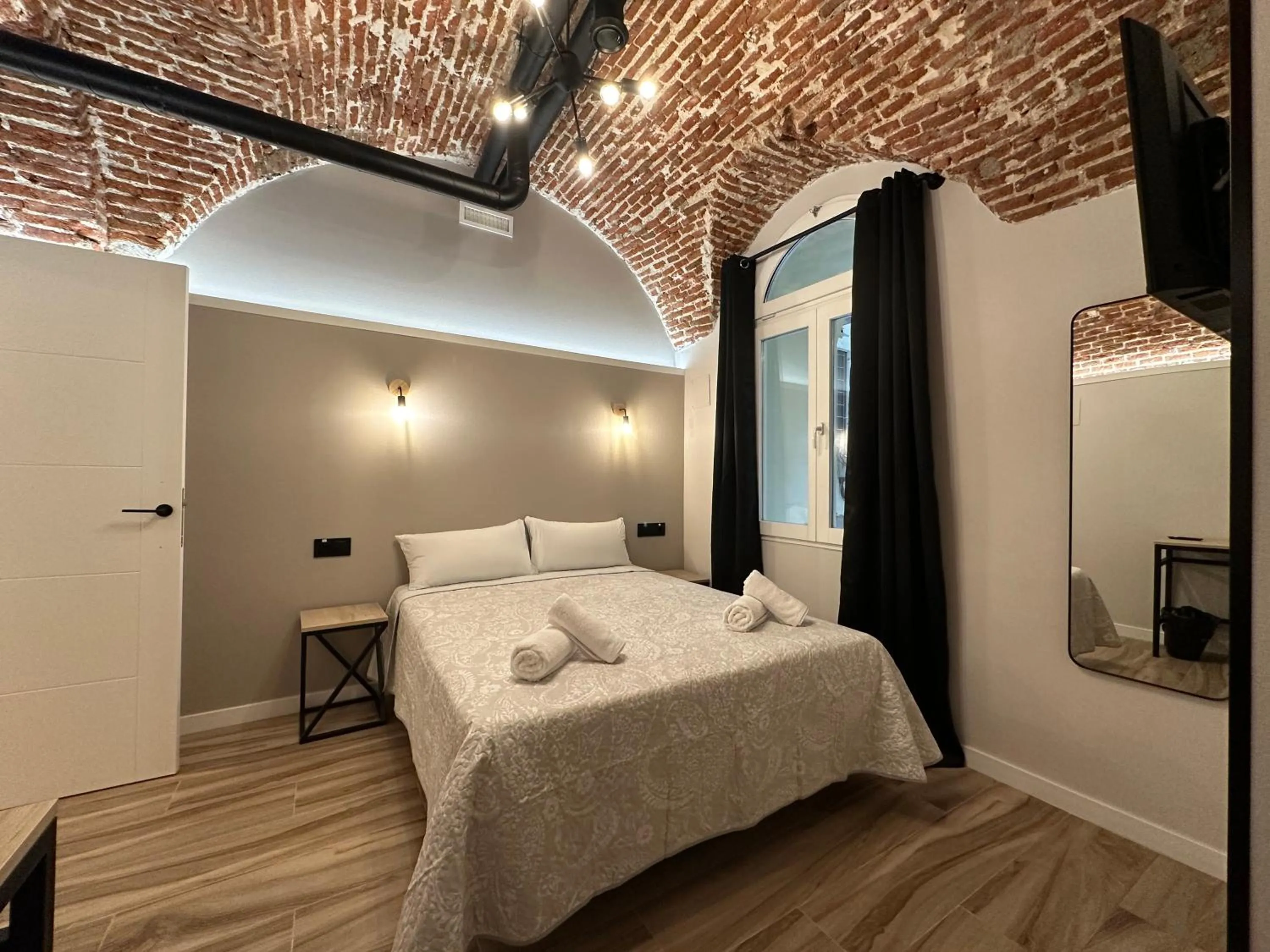 Bedroom, Bed in CC Opera Suites