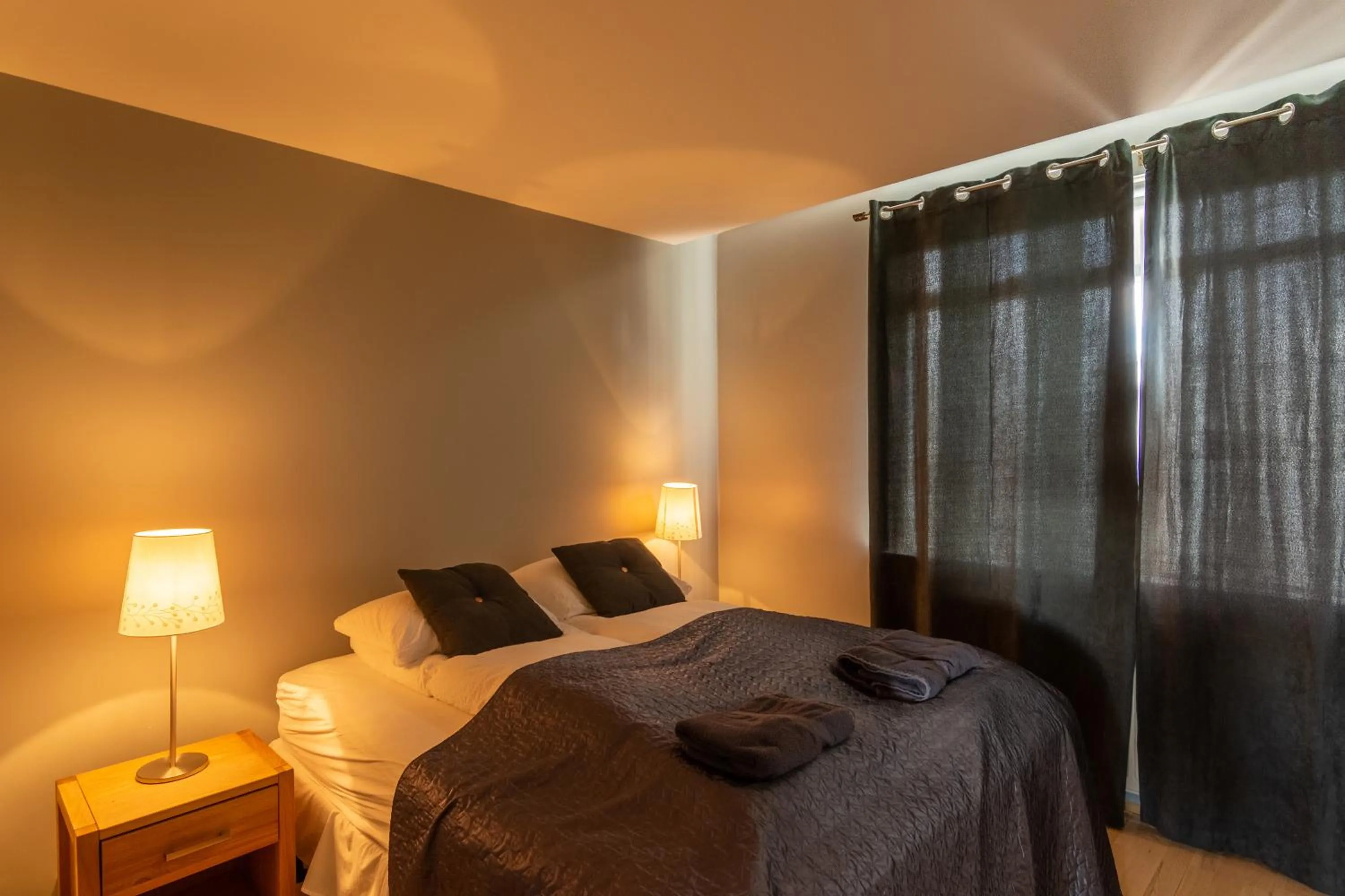 Bedroom, Bed in Acco Town Square Apartments