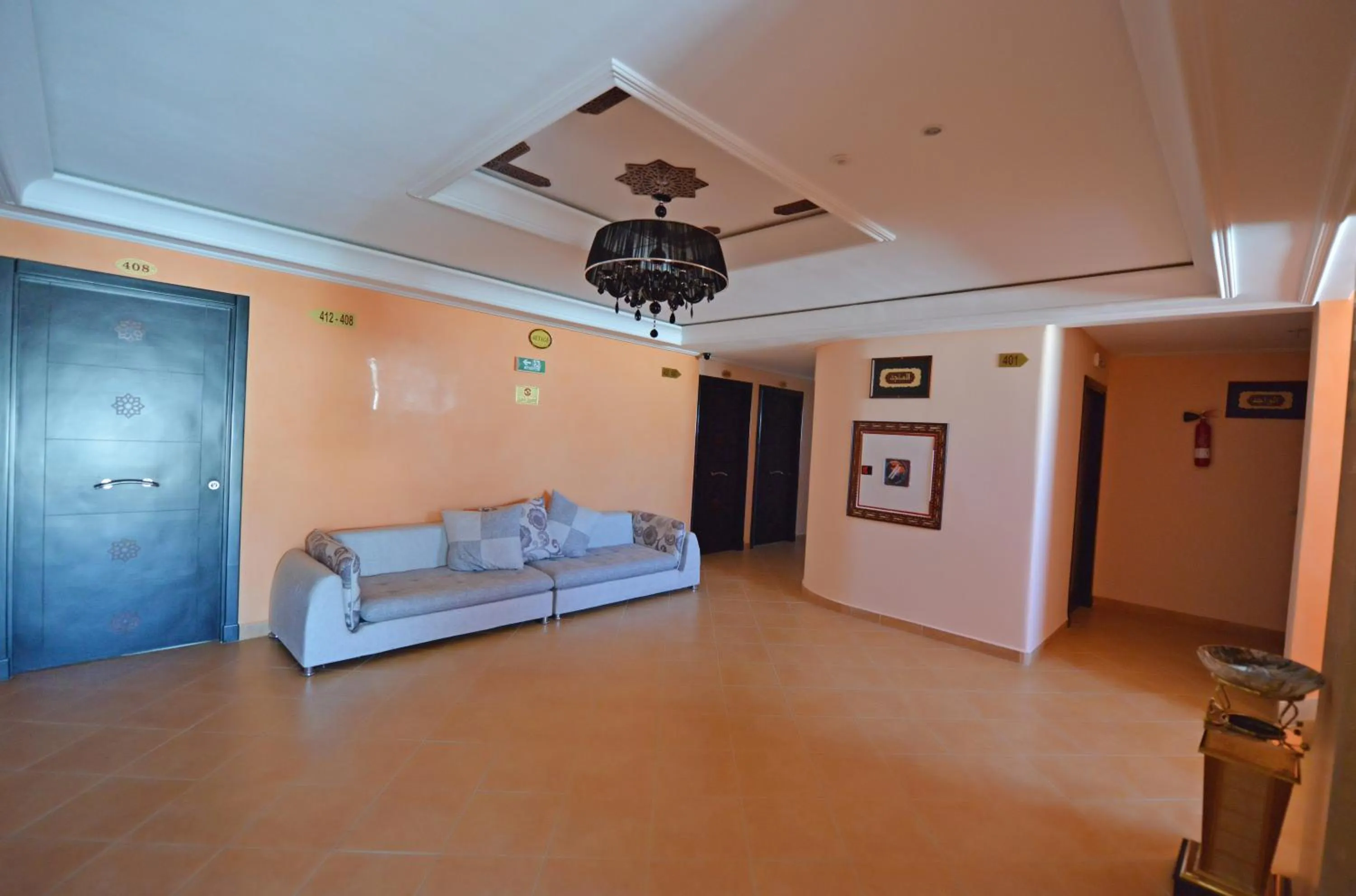 Property building, Bed in Hôtel Suite Martil