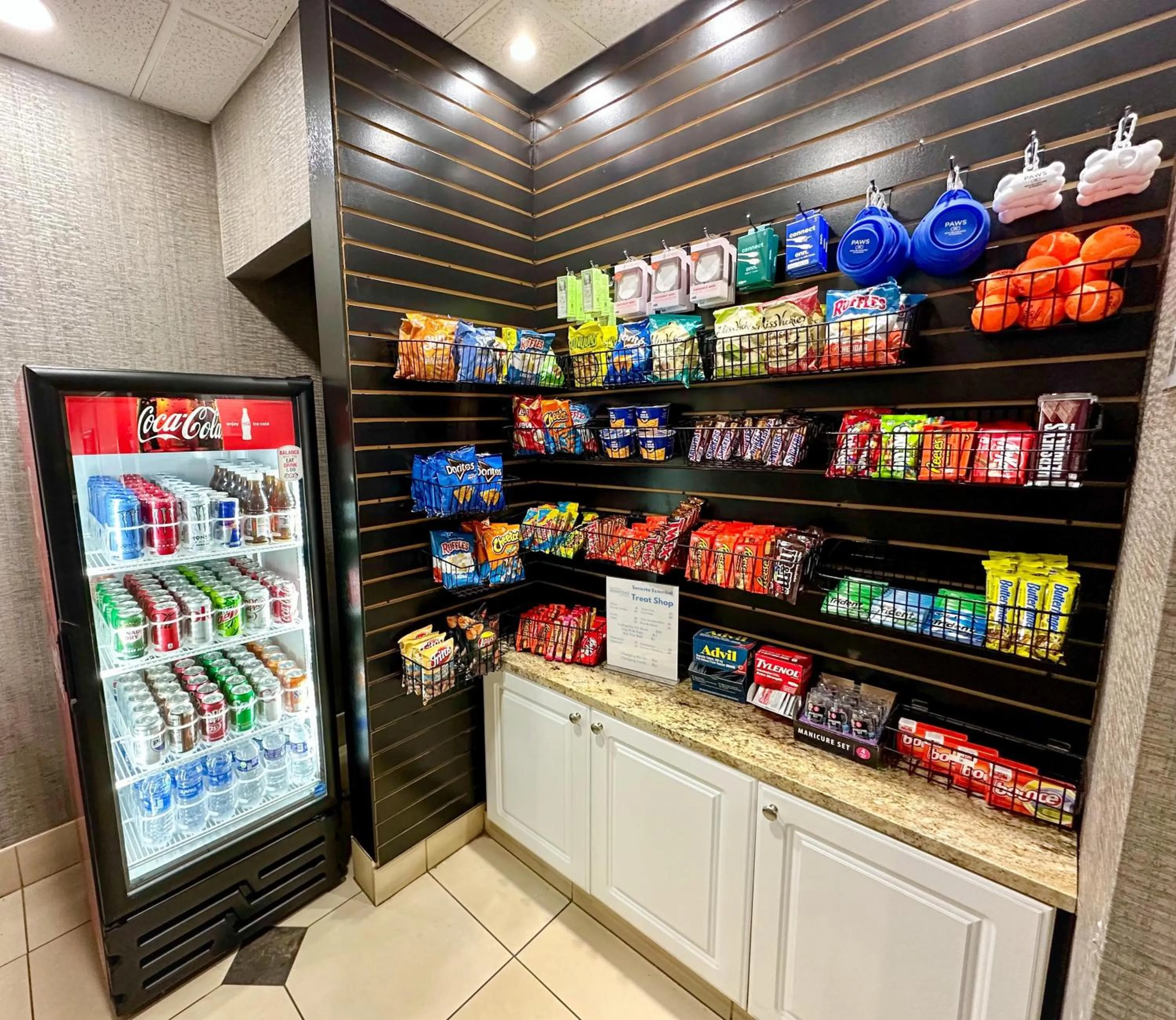 Food and drinks in Sonesta Essential Hotels Overland Park