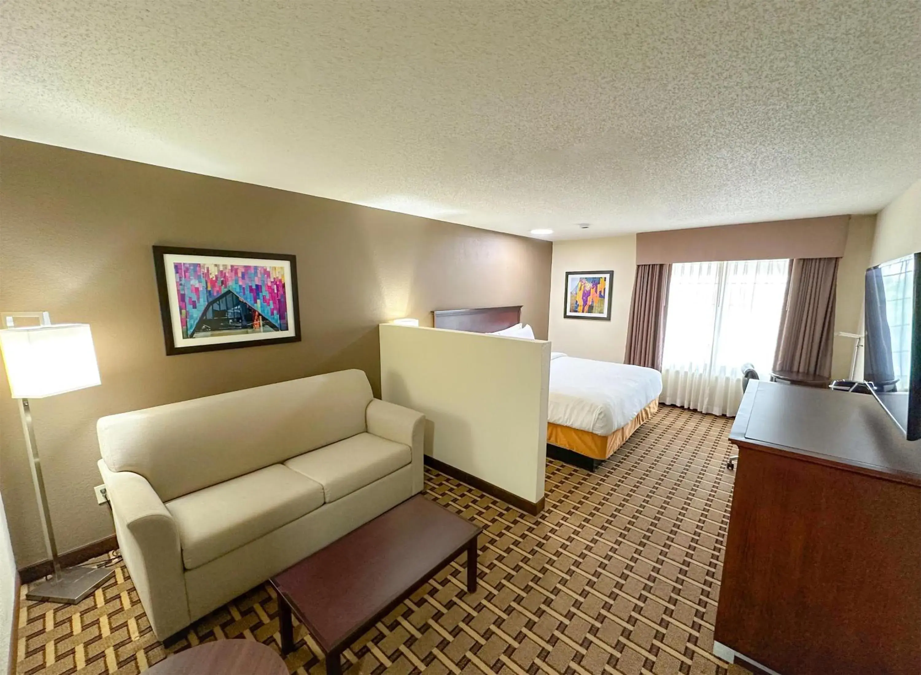King Suite in Sonesta Essential Hotels Overland Park King Suite in Sonesta Essential Hotels Overland Park