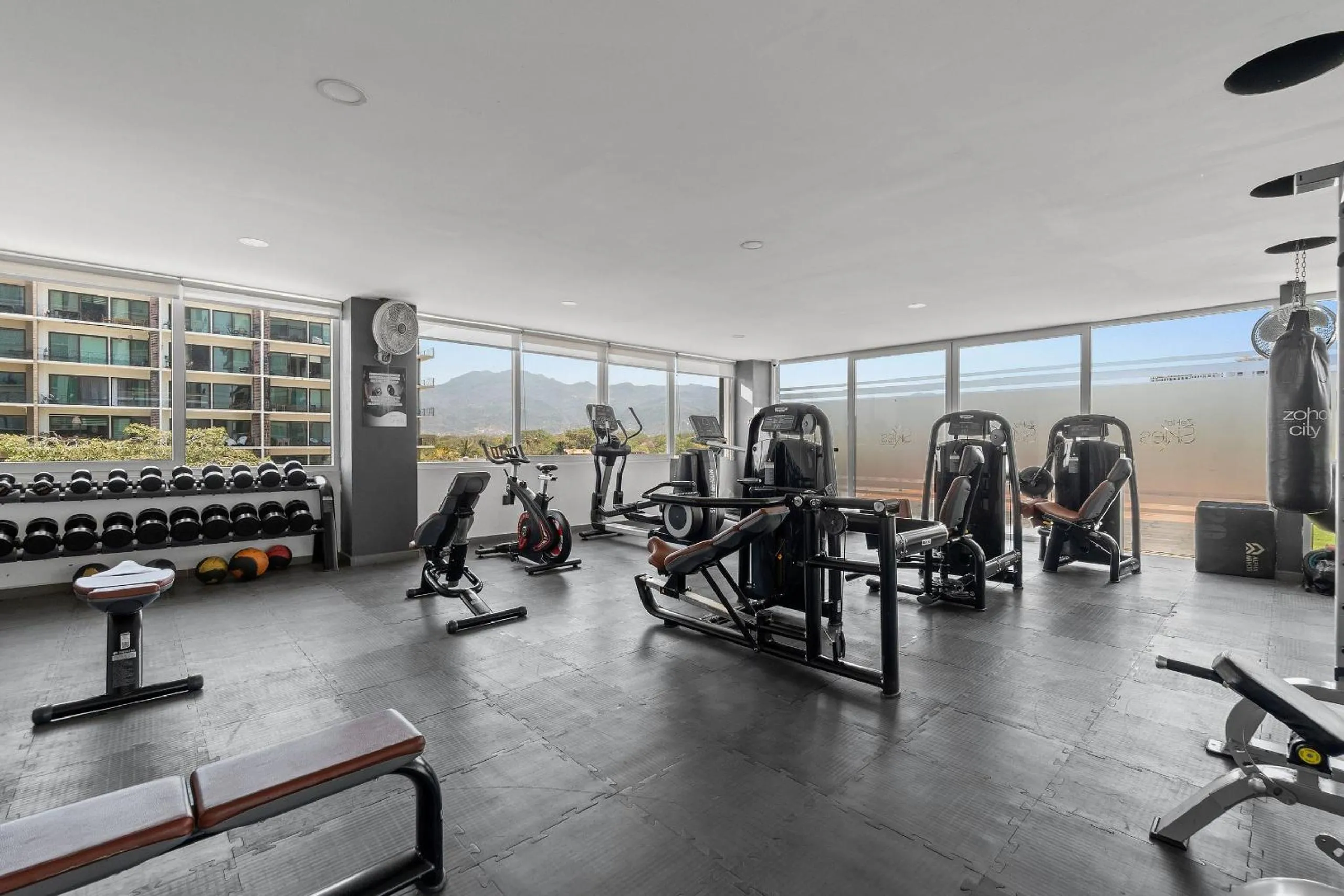 Fitness centre/facilities in Monyxbnb at Zoho Skies