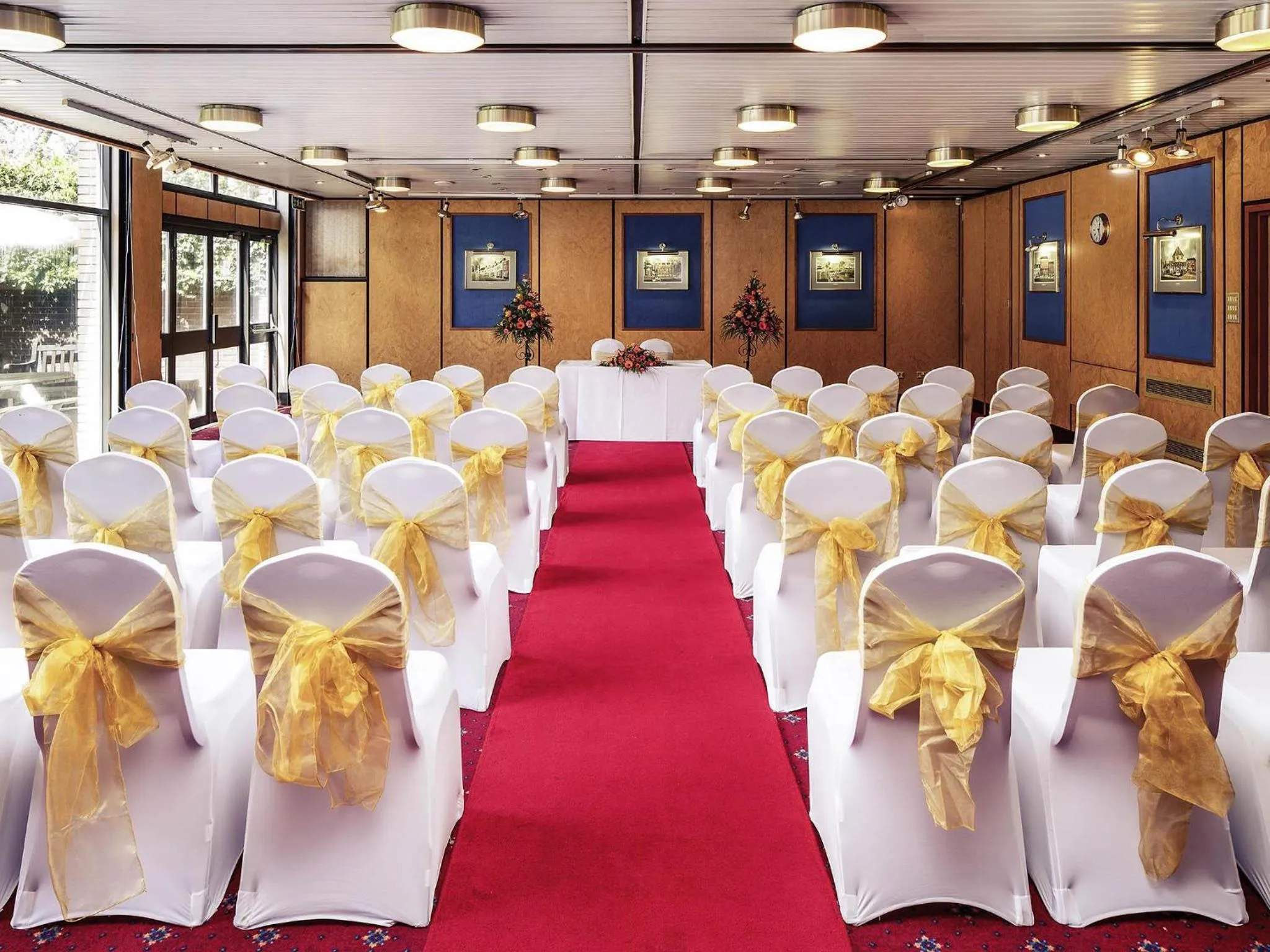 wedding in Mercure Norwich Hotel