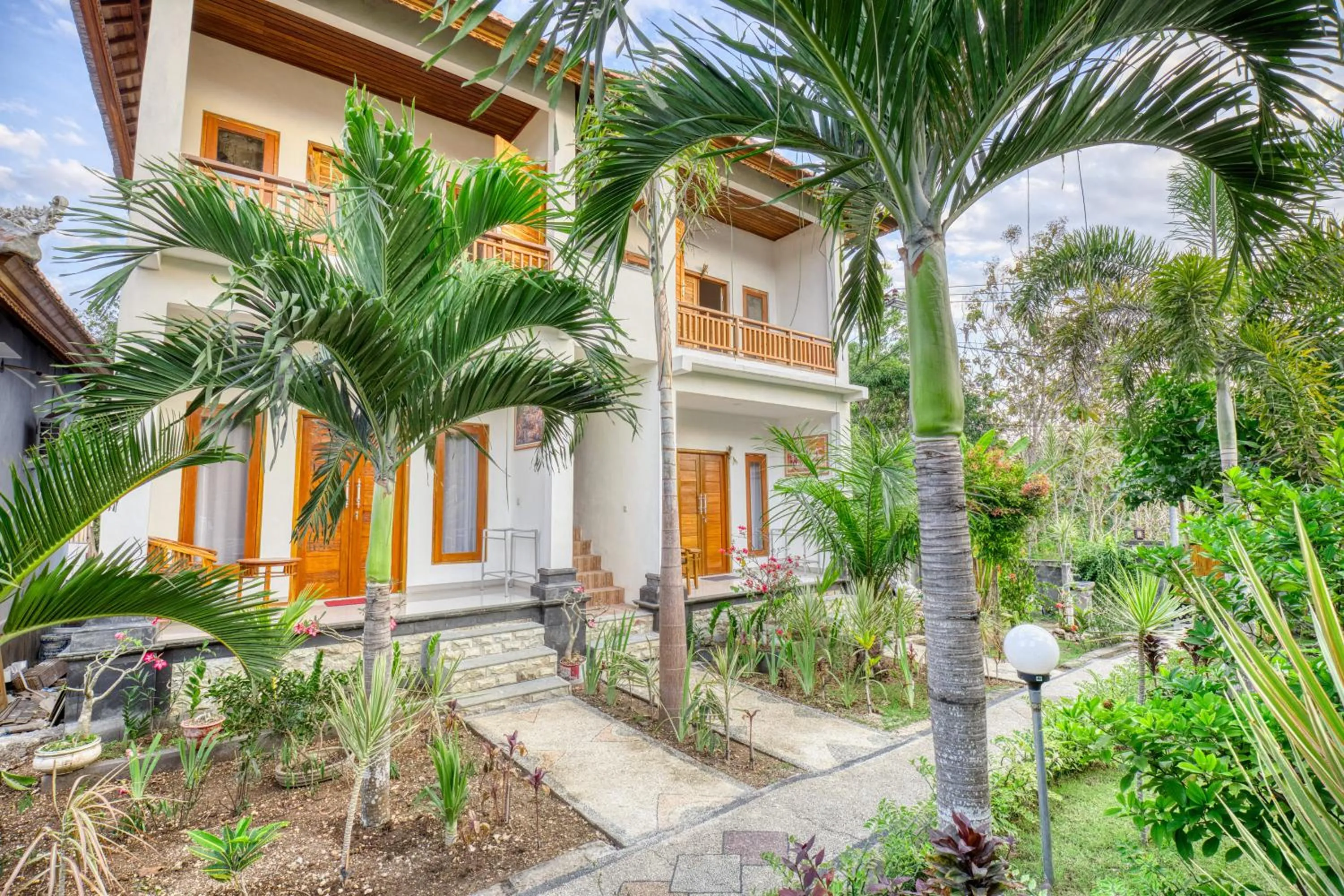 Property building in Gati Cottage