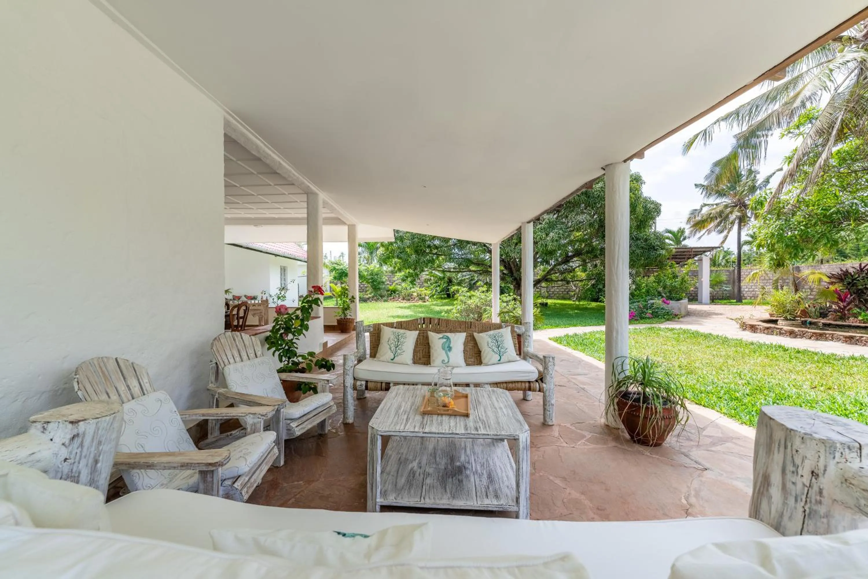 Patio in Hibiscus