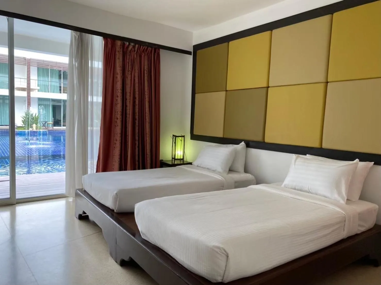 Bed in VANA Wellness Resort