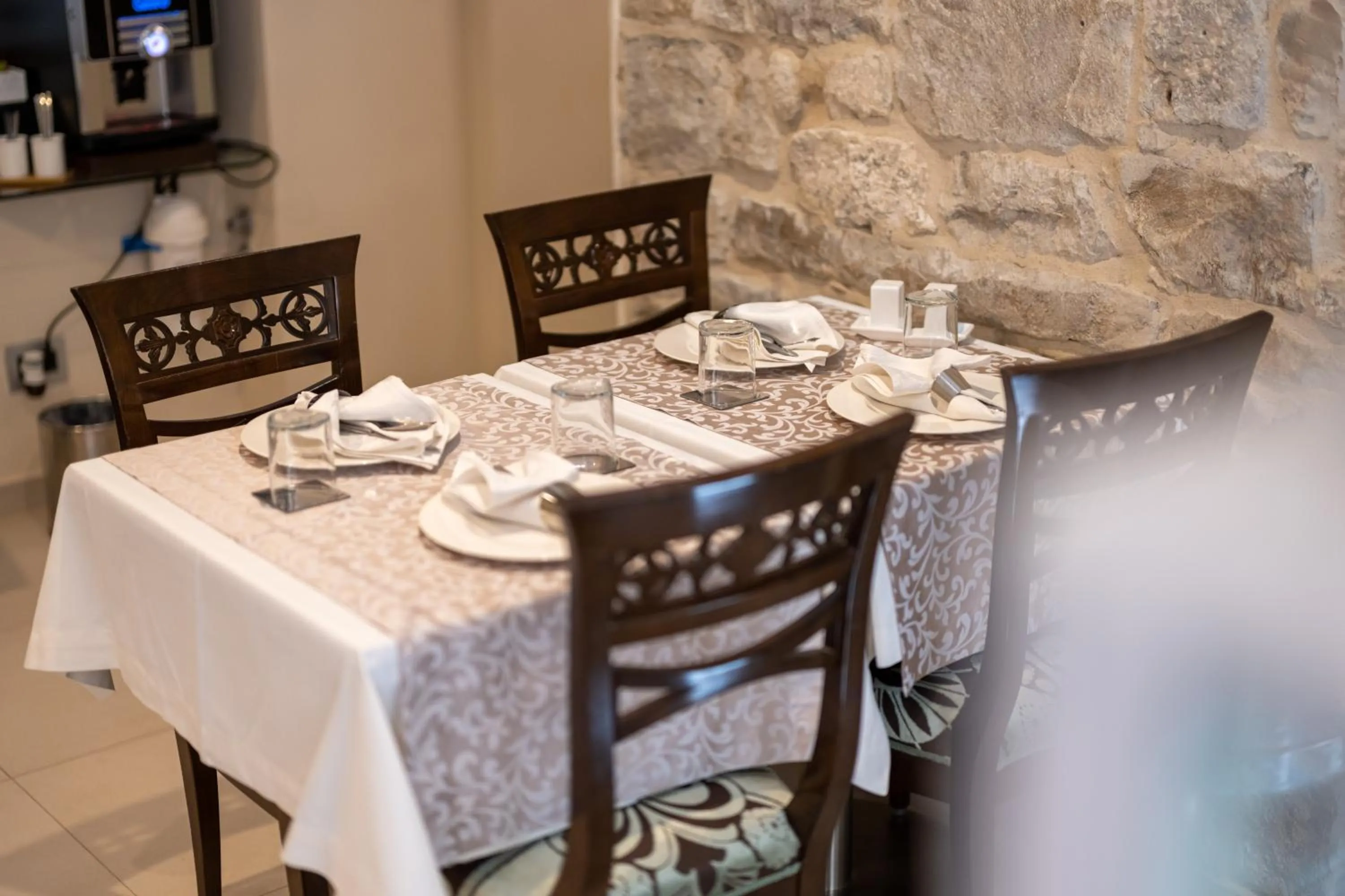 Breakfast in Heritage Hotel Antique Split