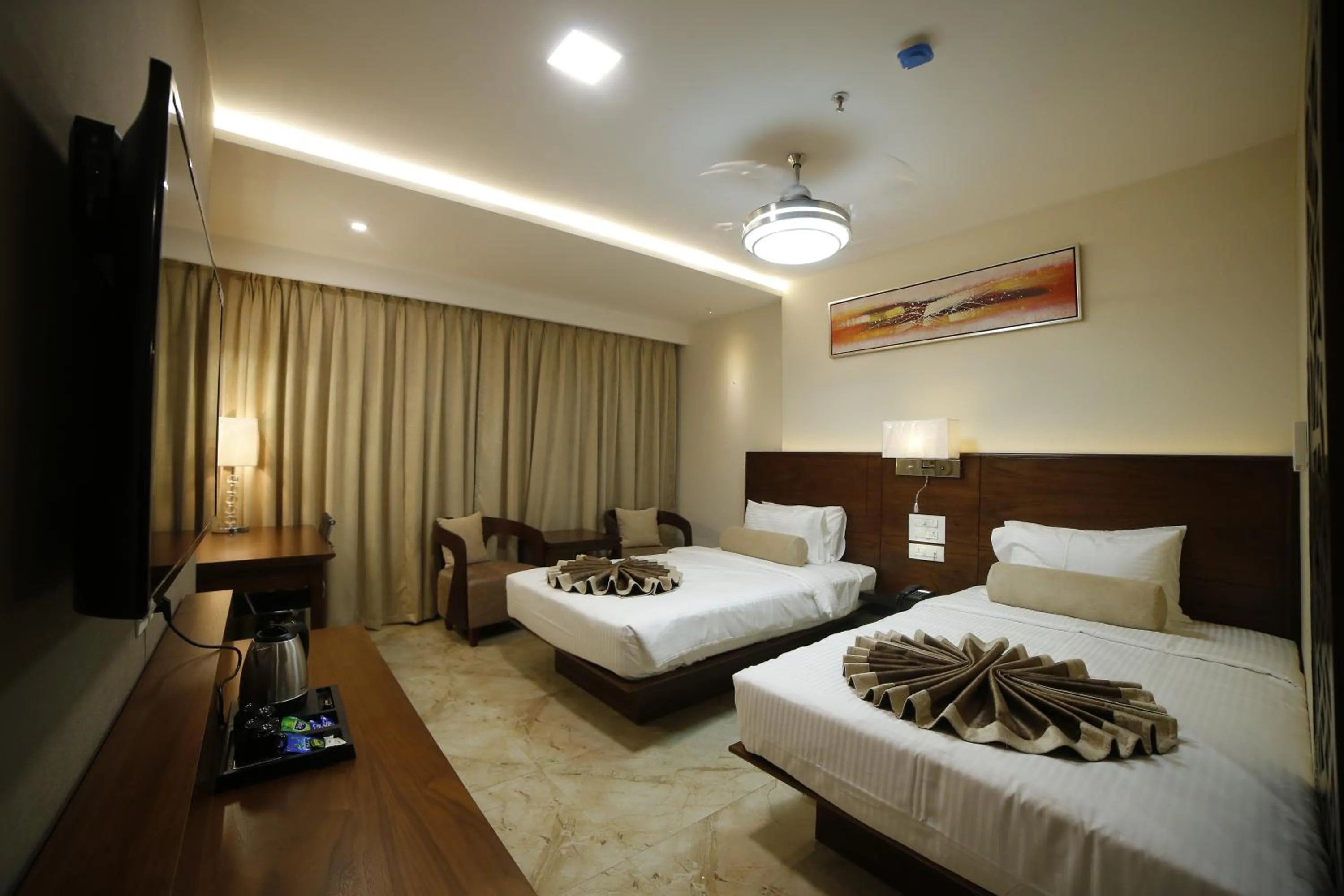 Bed in Hotel Annapurna De Royal