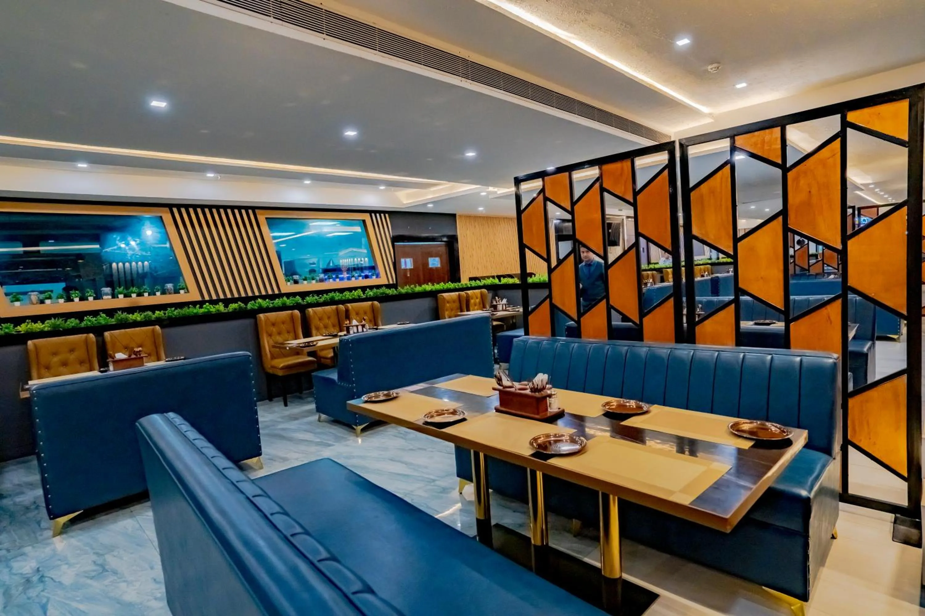 Restaurant/places to eat in Essotto Recreation Hub