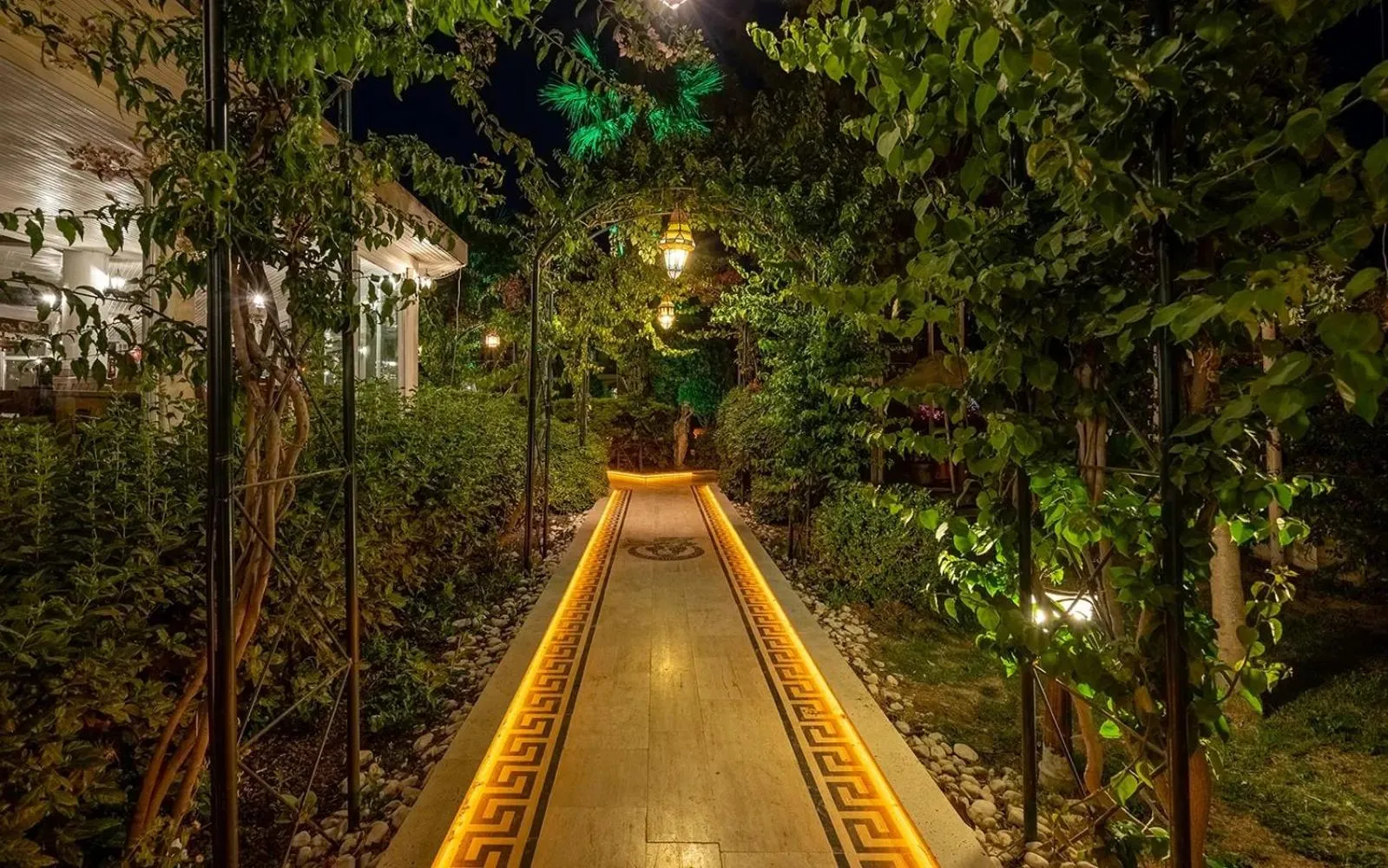 Night in Golden Beach Resort & Spa