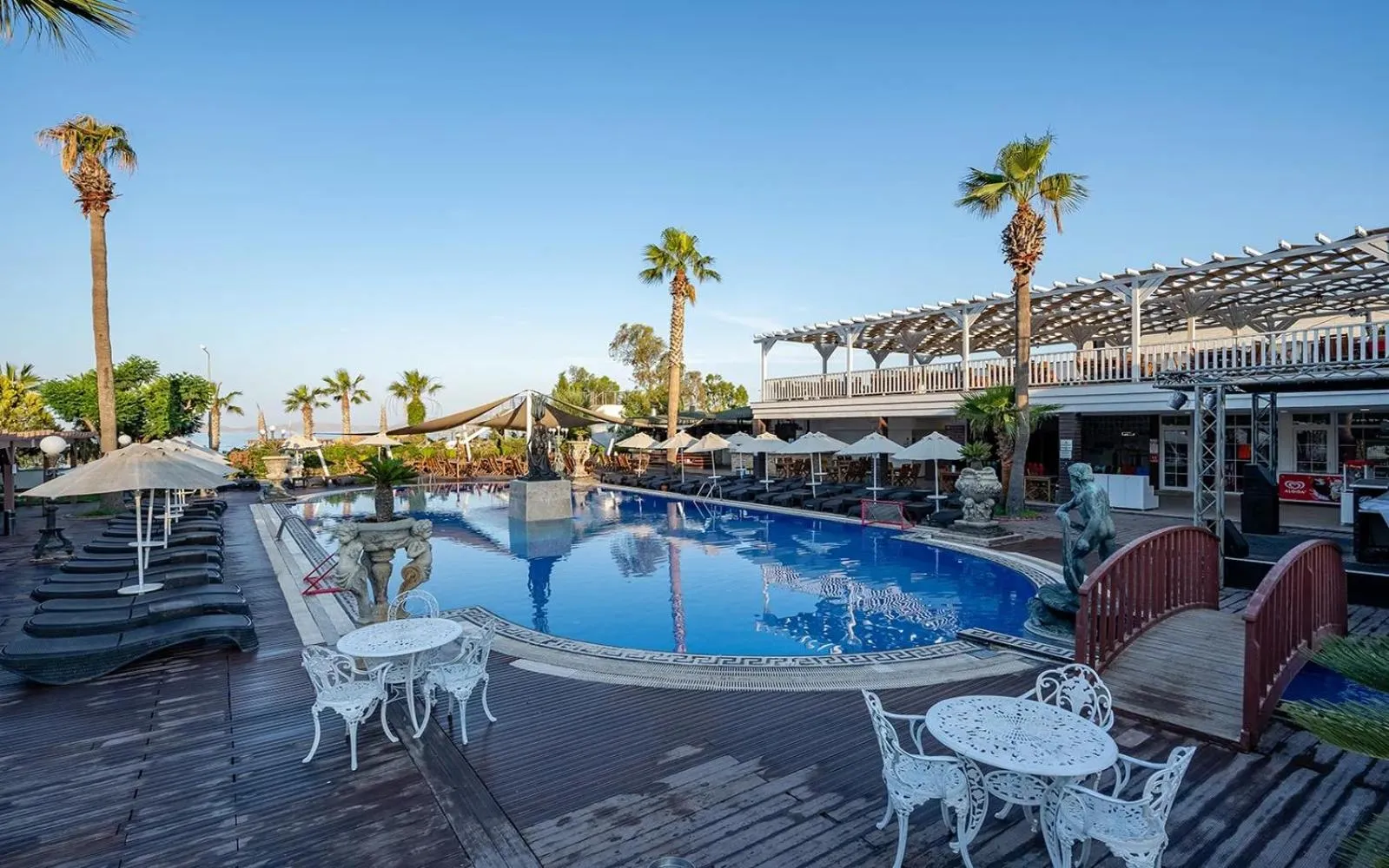 Pool view in Golden Beach Resort & Spa