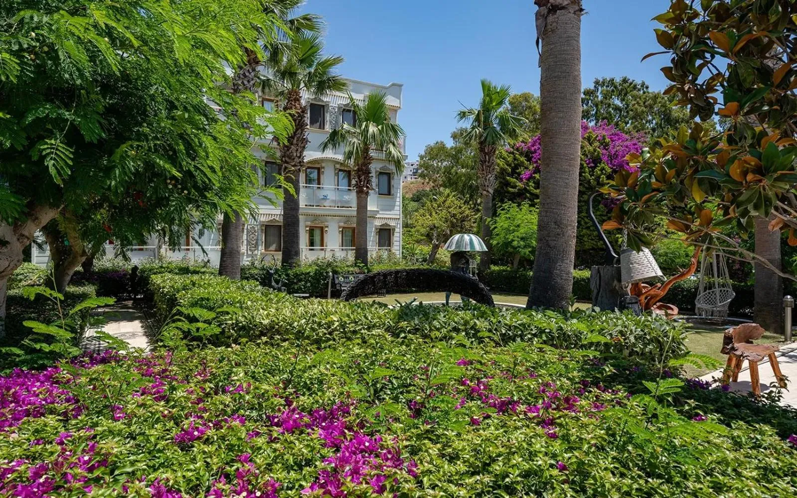 Garden in Golden Beach Resort & Spa