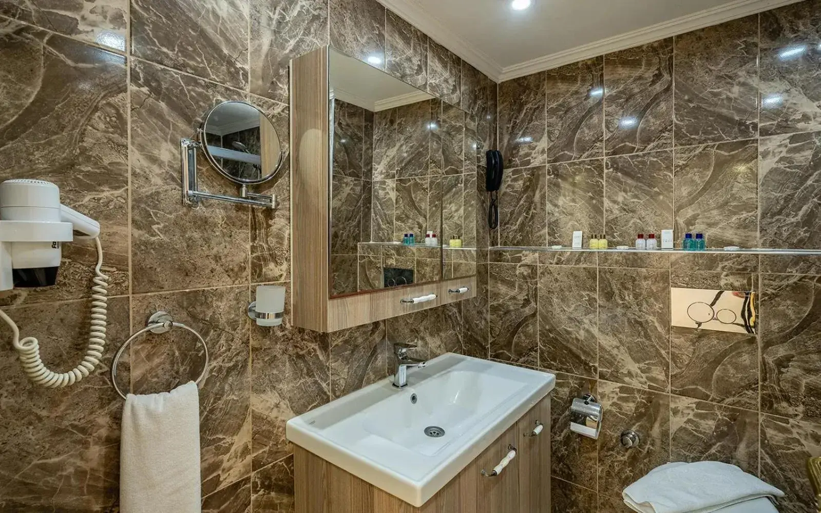 Standard Double or Twin Room with Balcony - single occupancy in Golden Beach Resort & Spa Standard Double or Twin Room with Balcony - single occupancy in Golden Beach Resort & Spa
