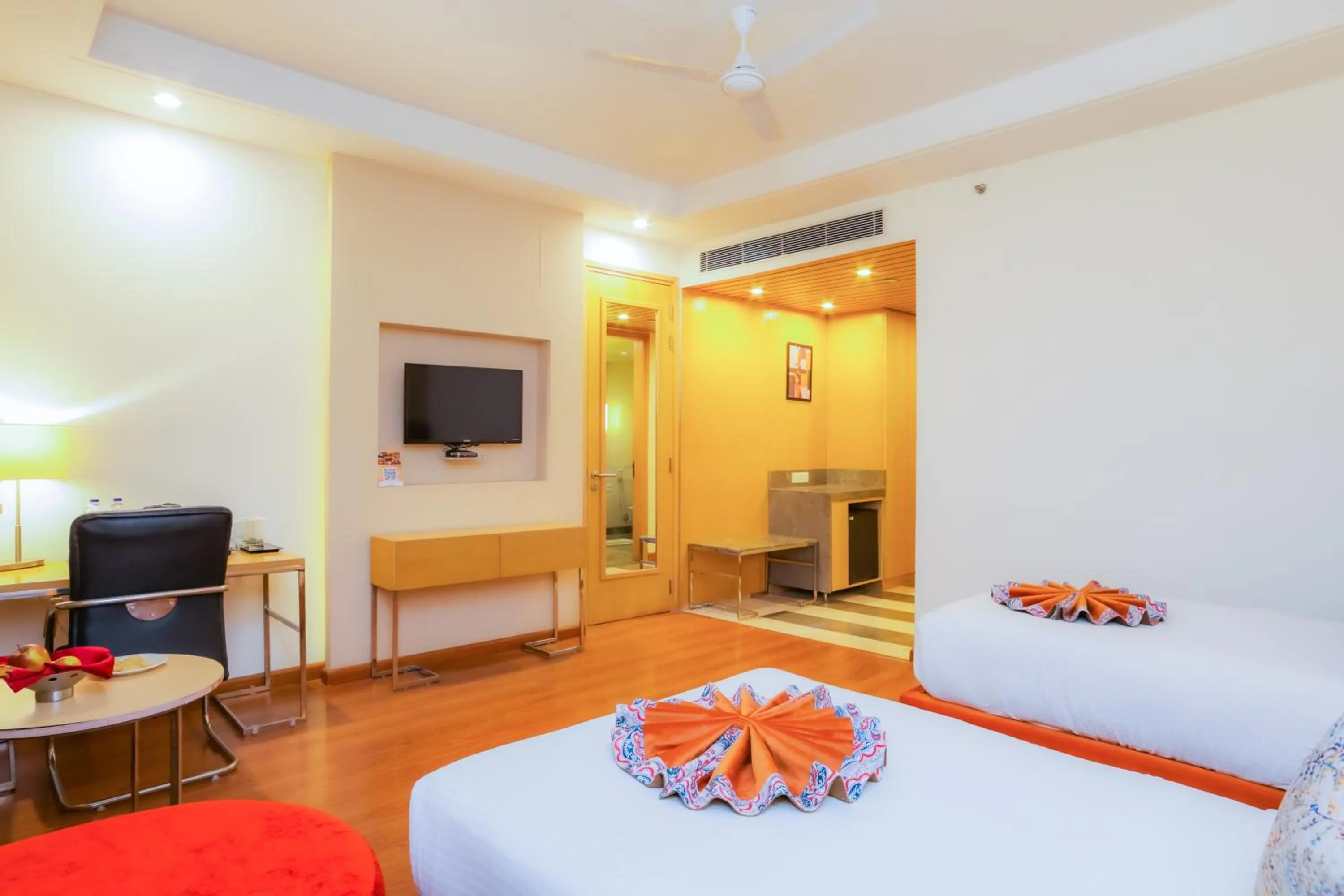 Photo of the whole room, Bed in The Conway