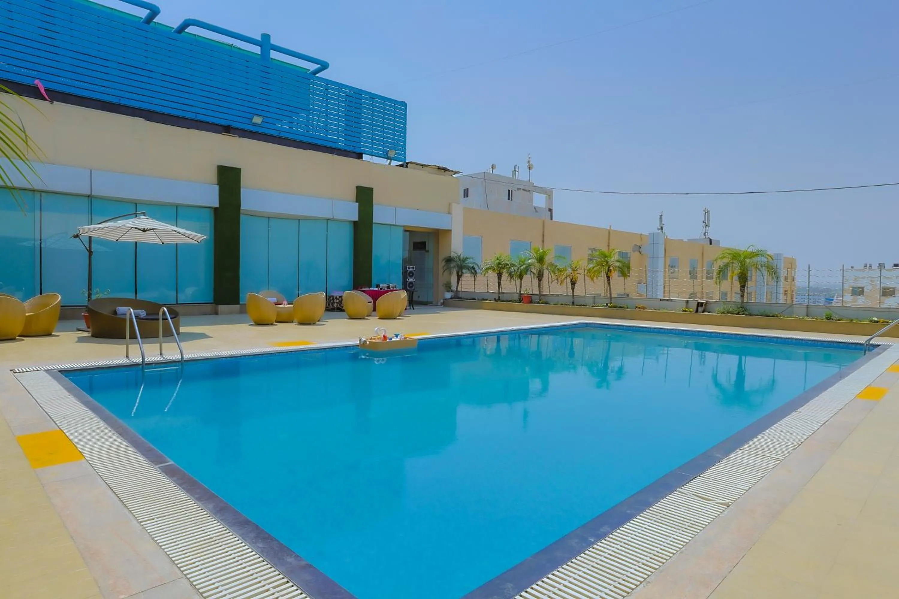 Swimming pool in The Conway