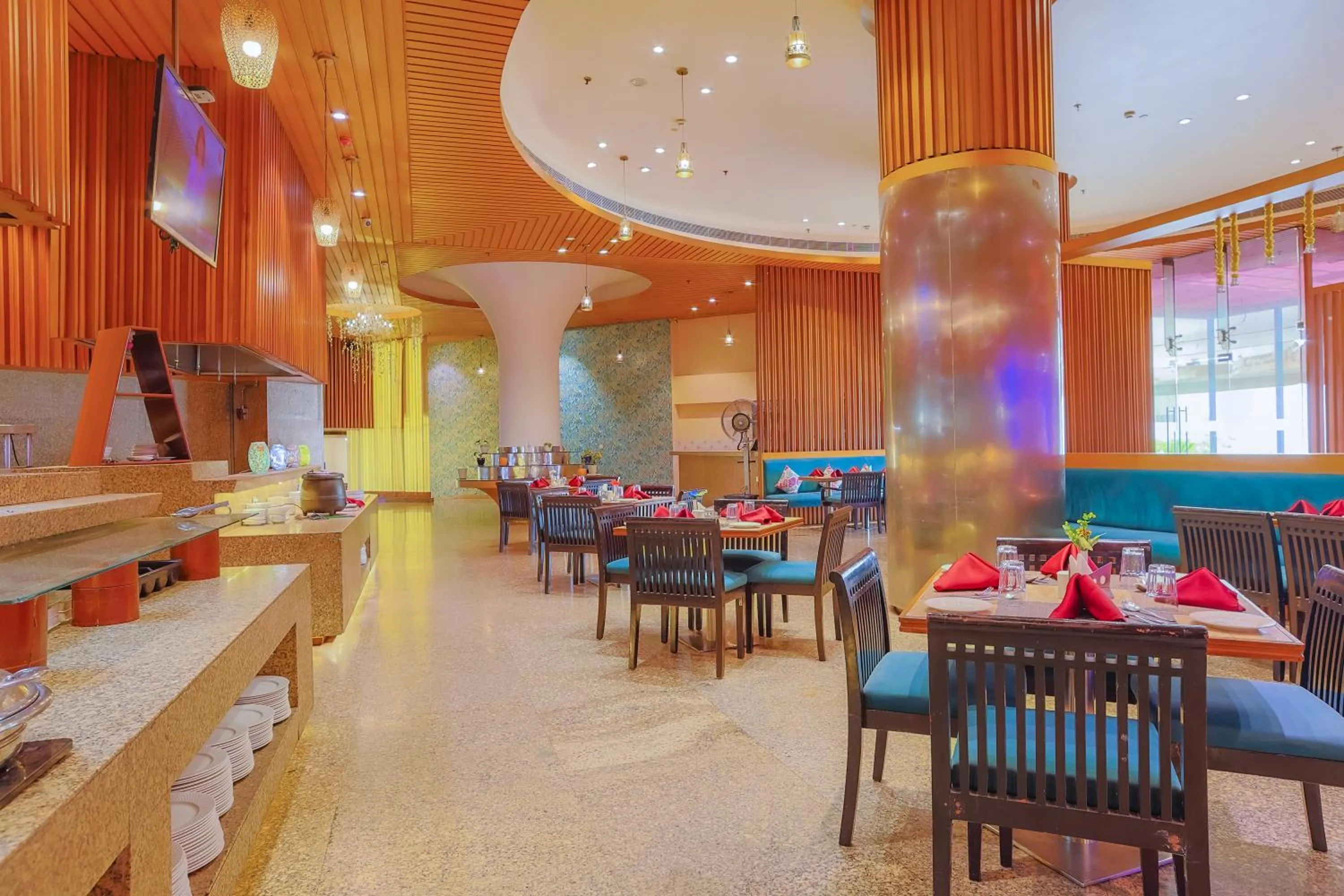 Restaurant/places to eat in The Conway