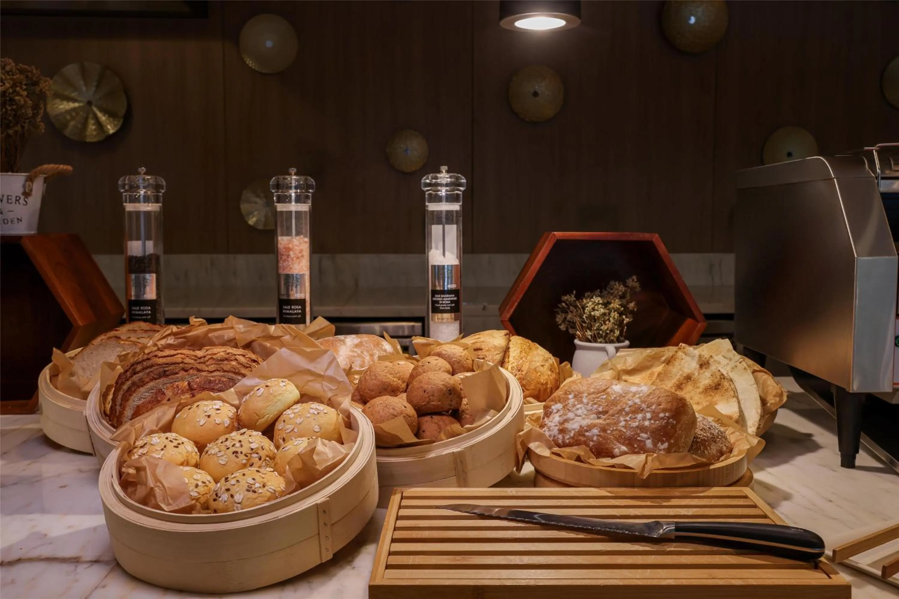 Food and drinks in Radisson Hotel & Residence Riyadh Olaya