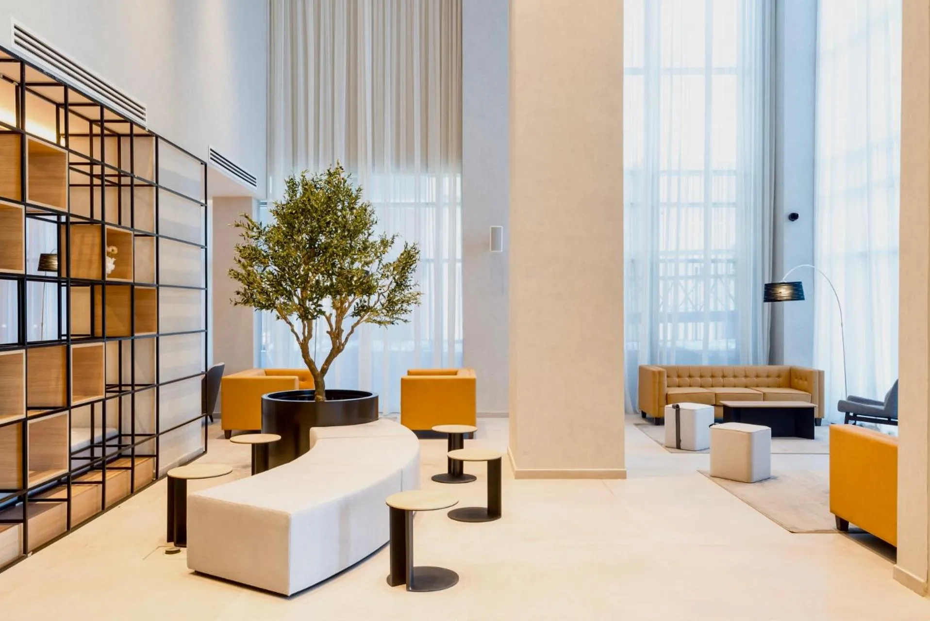 Lobby or reception in Radisson Hotel & Residence Riyadh Olaya