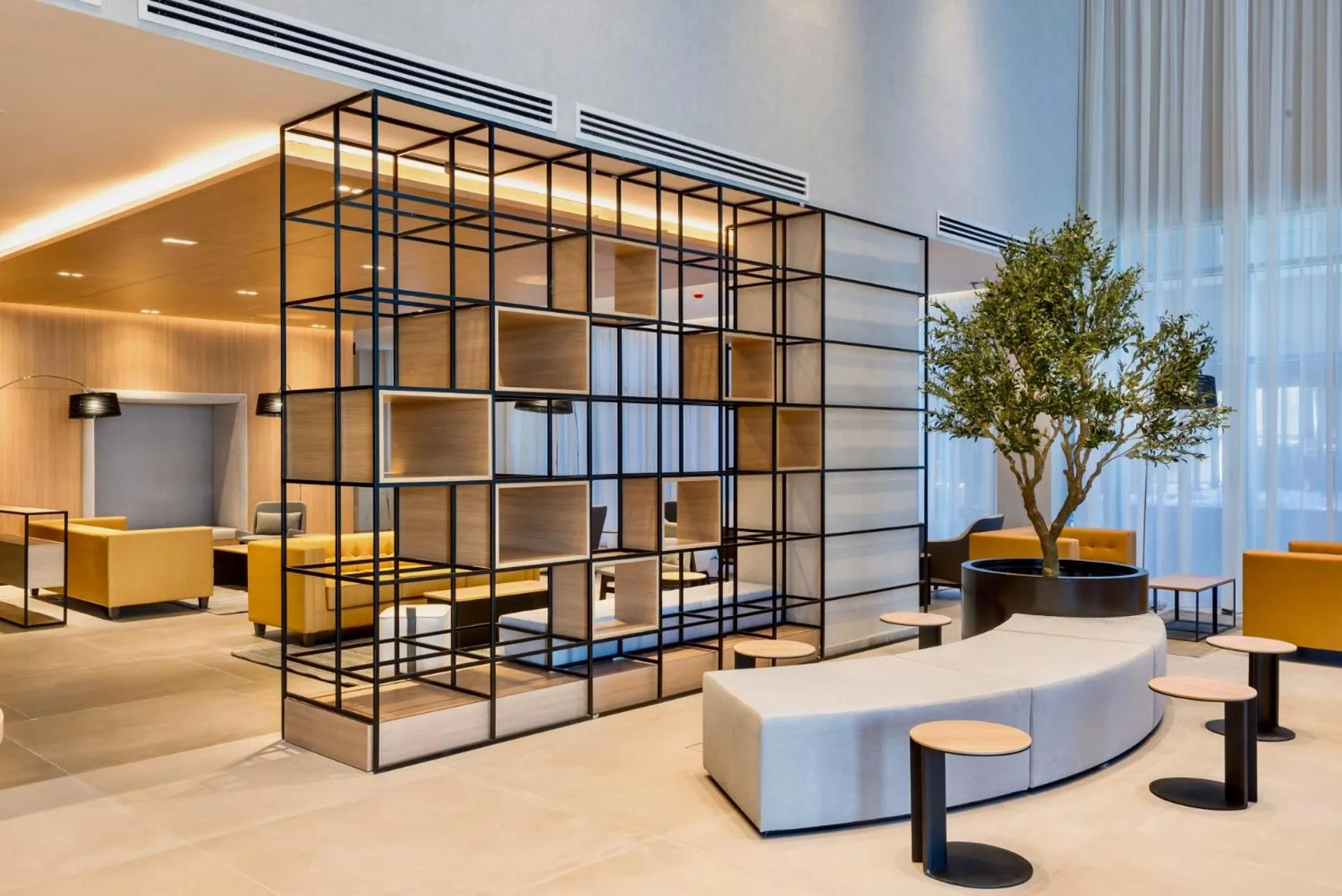 Lobby or reception in Radisson Hotel & Residence Riyadh Olaya