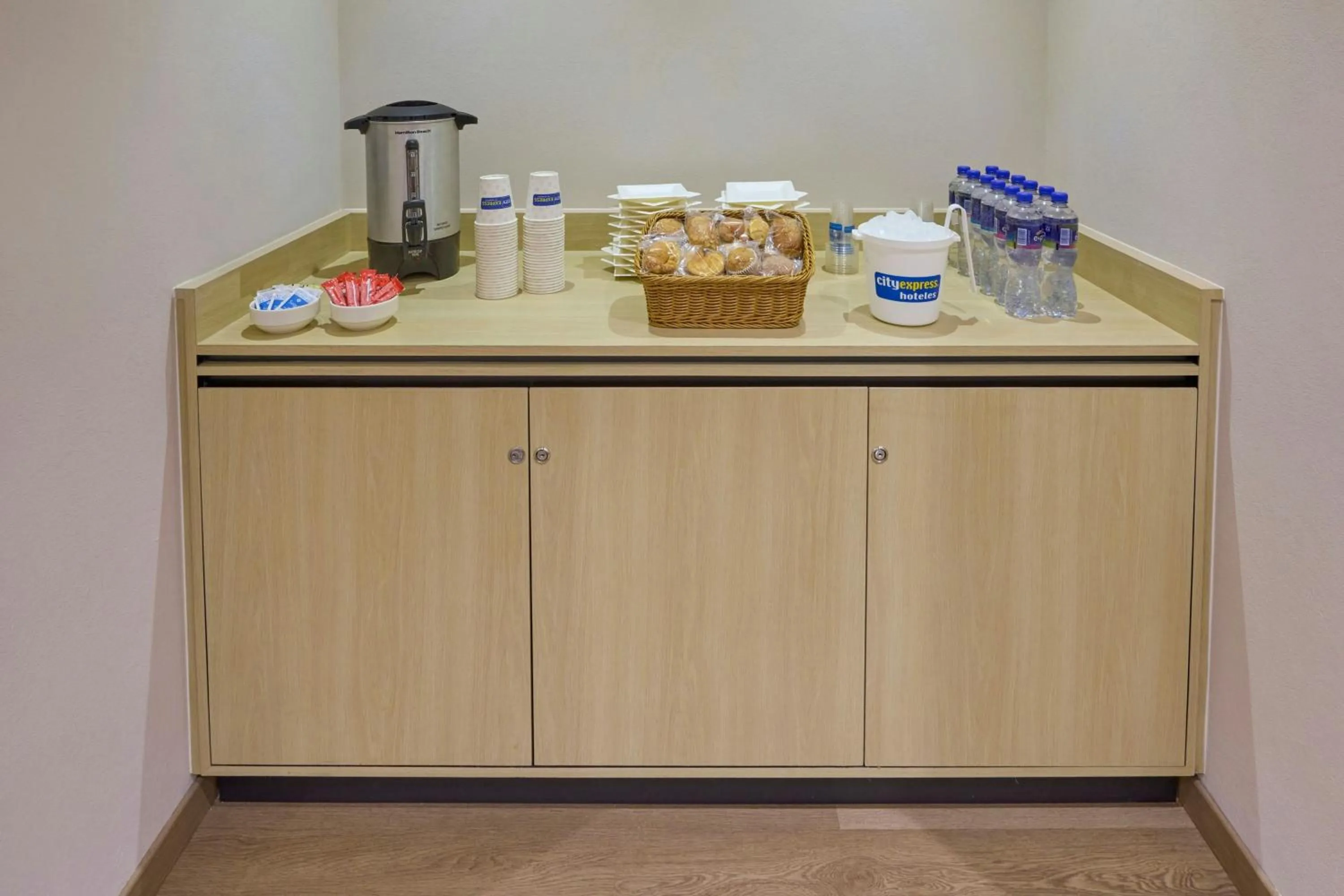 Meeting/conference room in City Express by Marriott Cancun Aeropuerto