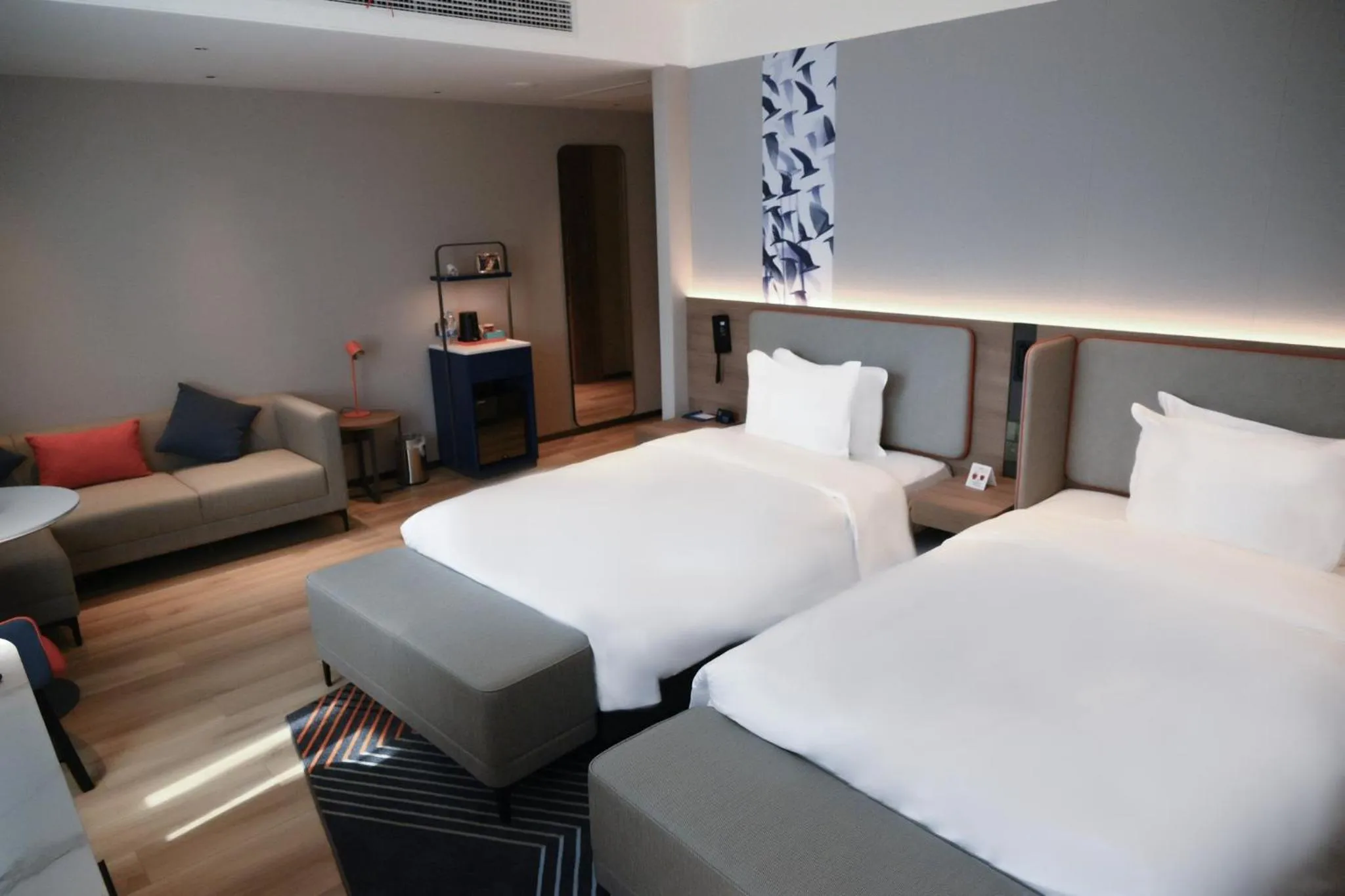 Photo of the whole room, Bed in Holiday Inn Express Yuhuan Wetland Park by IHG